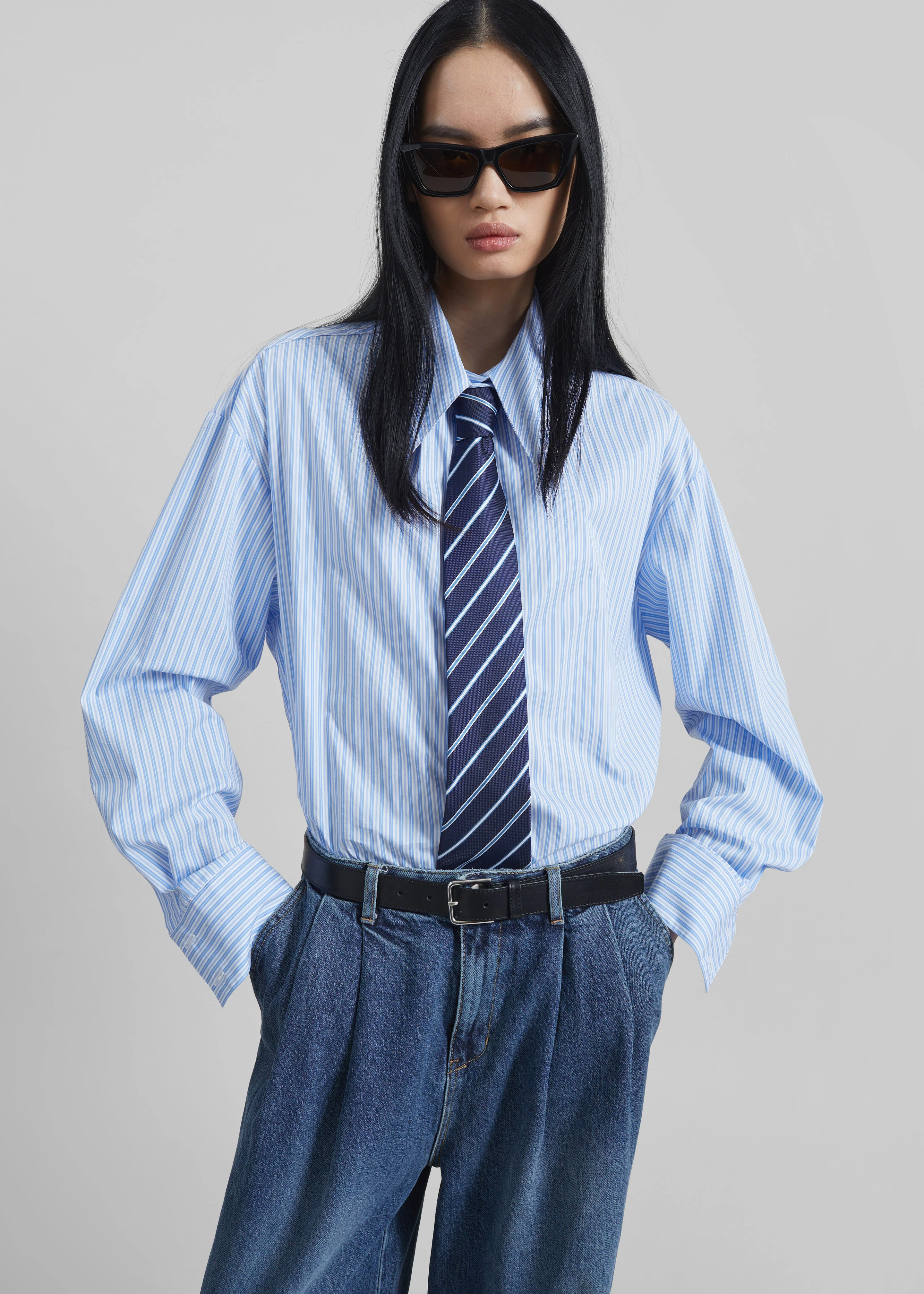 Gainsford Neck Tie Shirt - Blue/White Stripe - Image 9