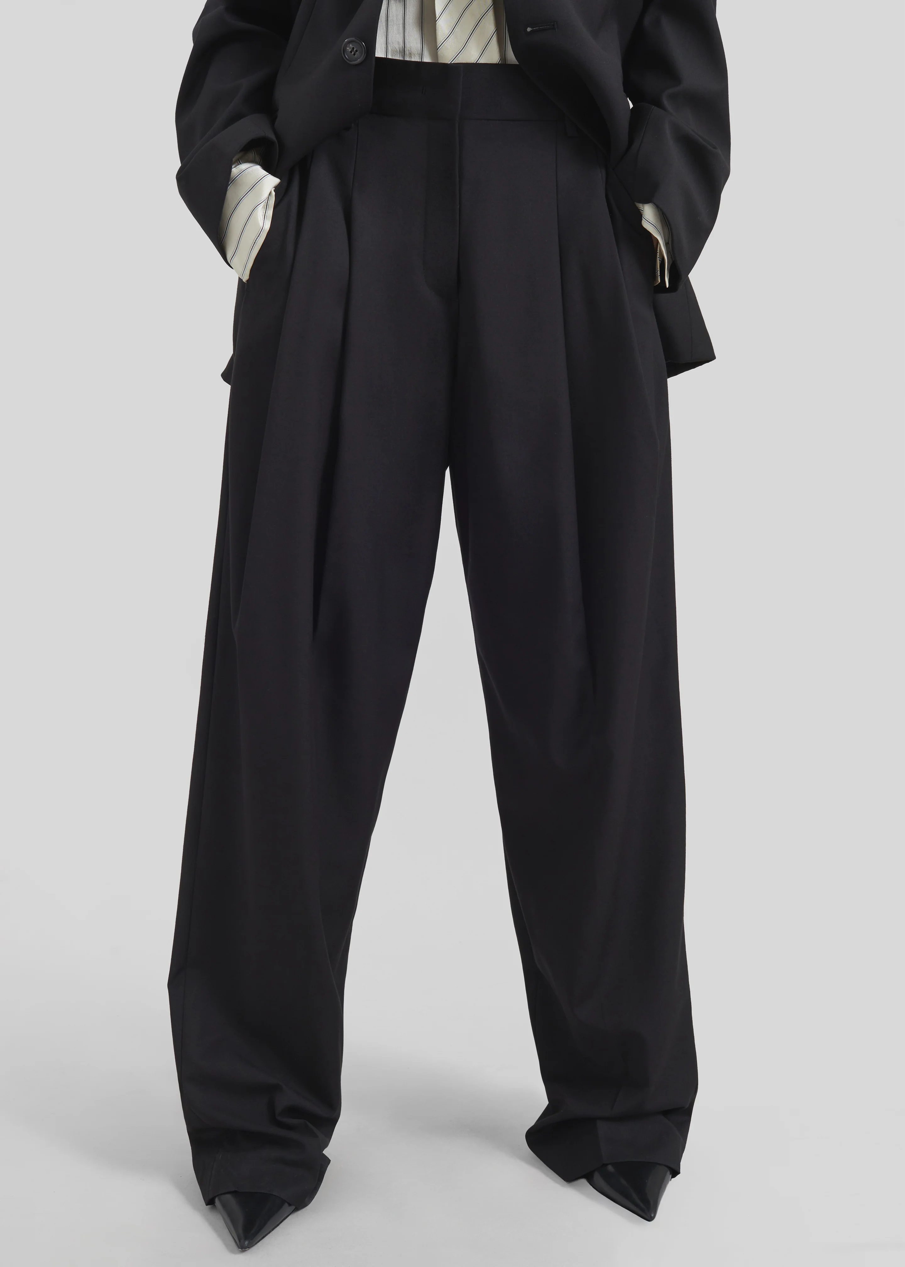 Gelso Pleated Trousers - Black - Image 3