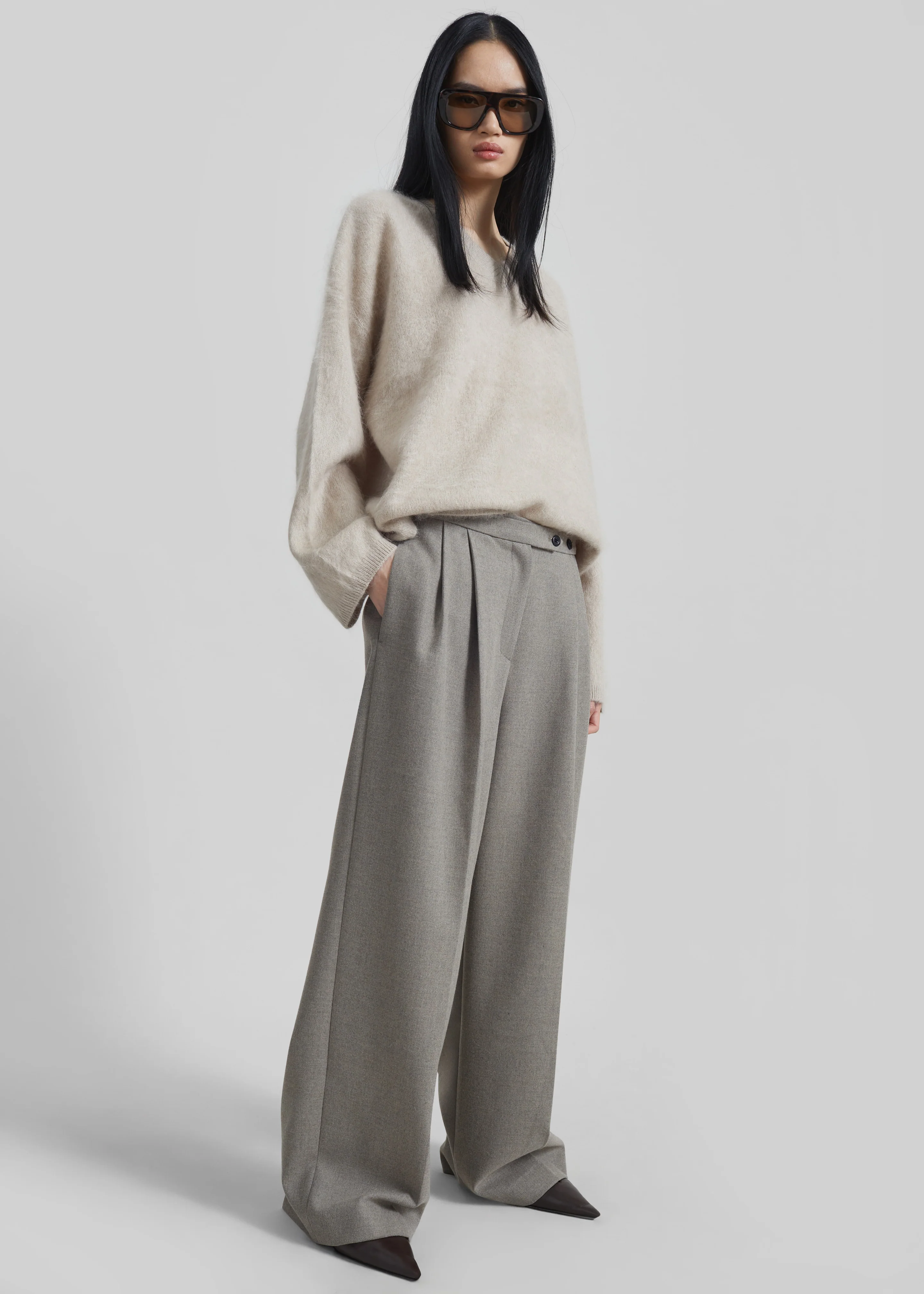 Haflso Pleated Wide Trousers - Beige Melange - Image 6