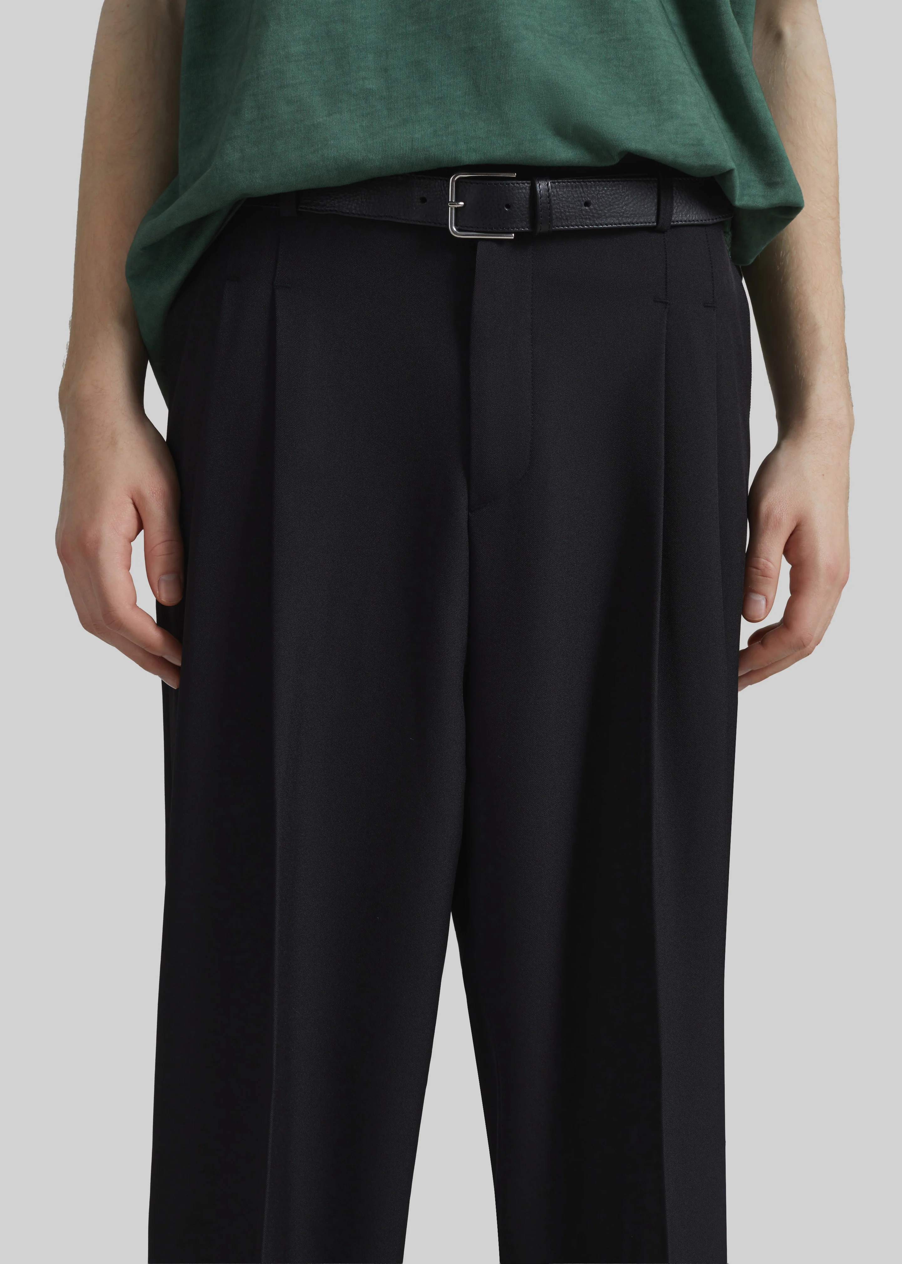Halbert Pleated Trousers - Black - Image 3