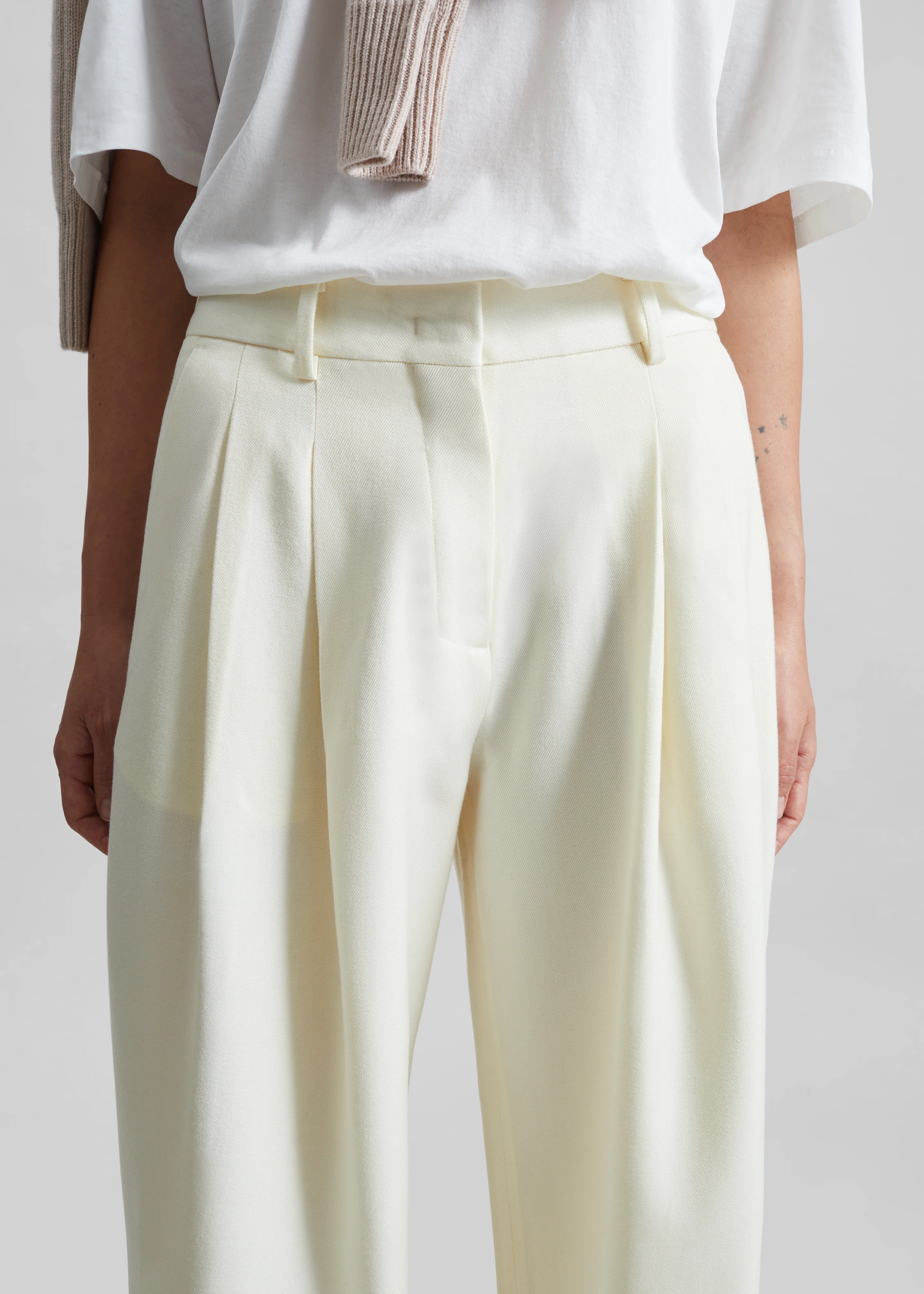 Halser Pintuck Trousers - Ivory - Image 4