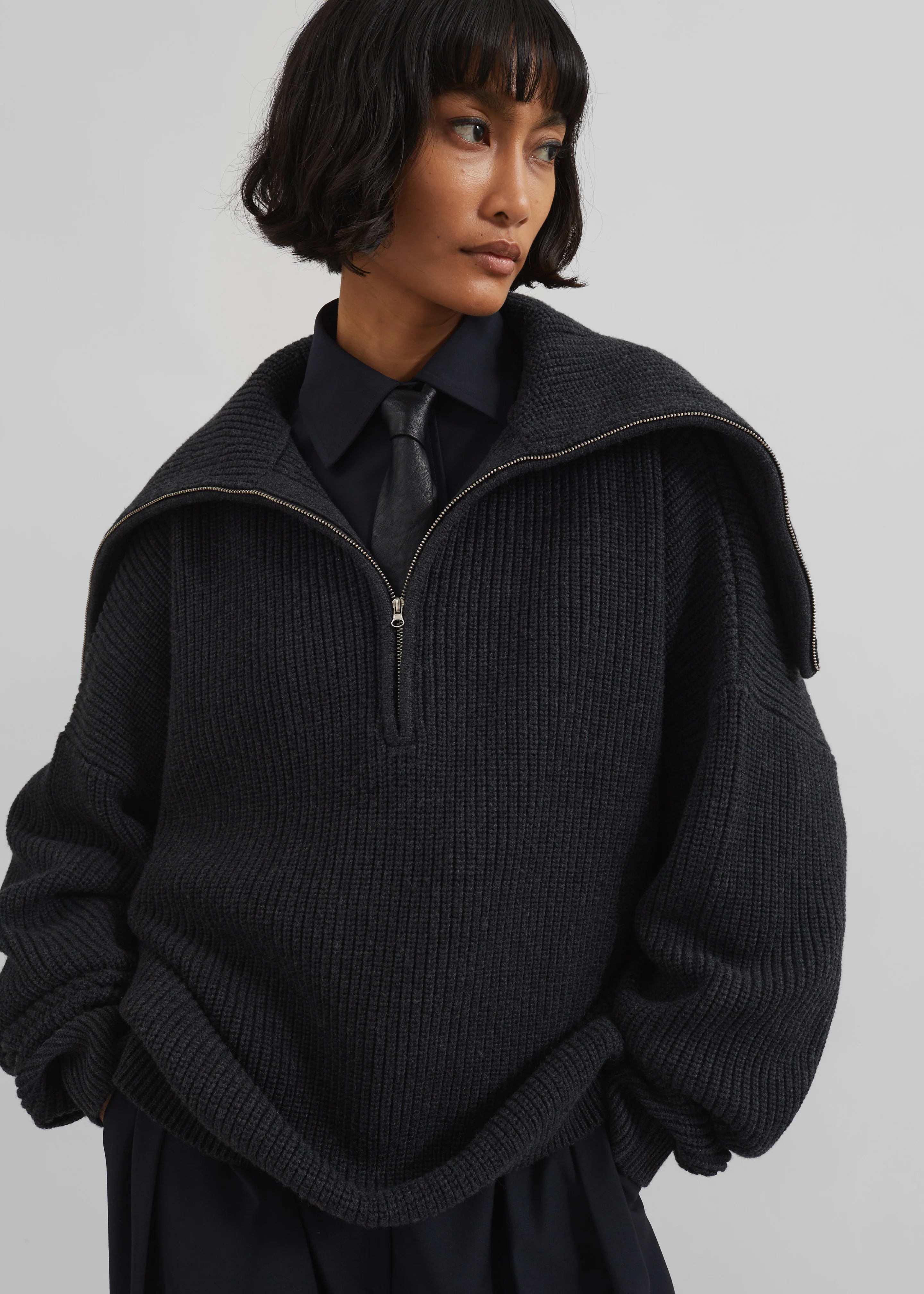 Hazel Oversized Wool Jumper - Dark Grey - Image 10