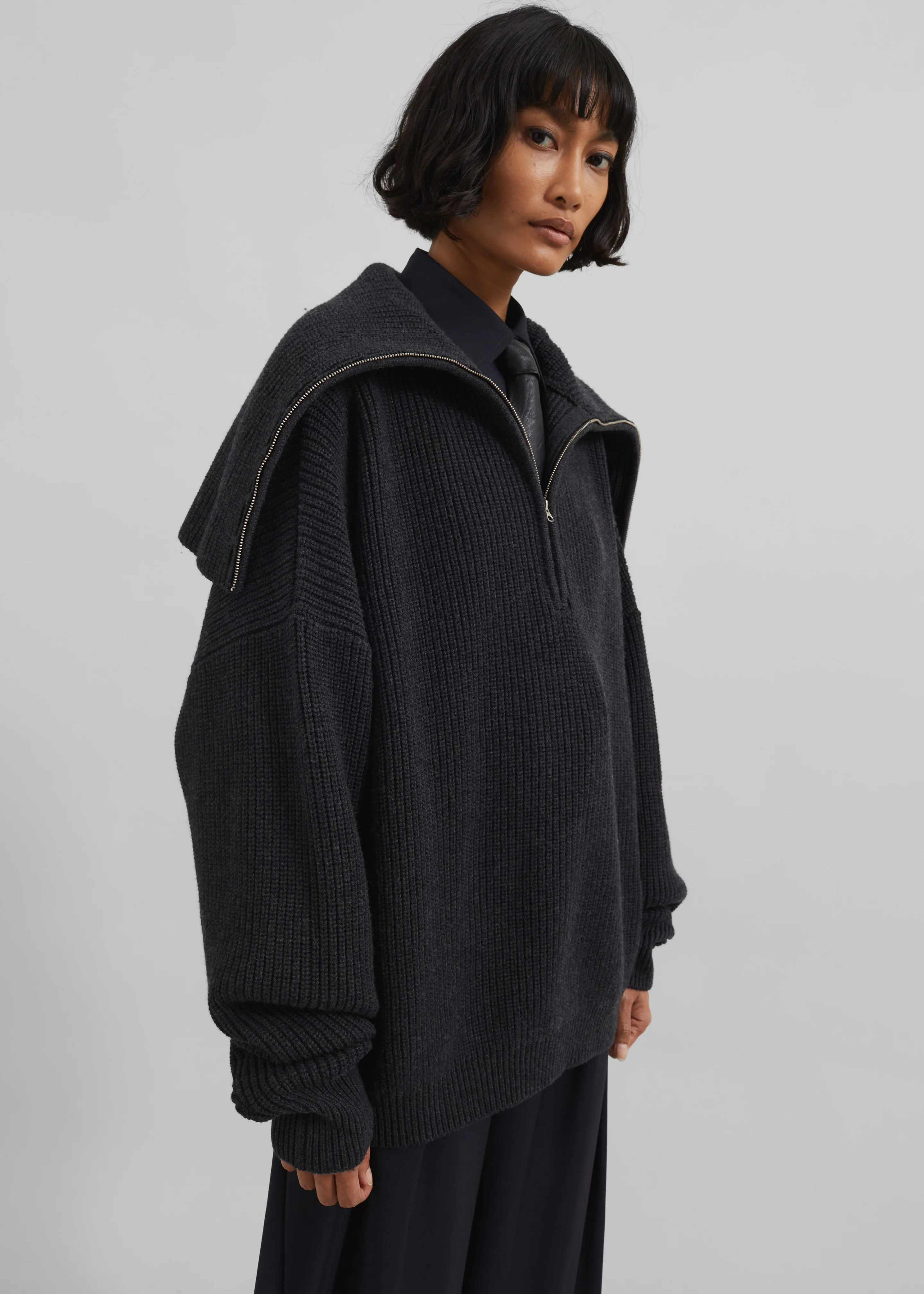 Hazel Oversized Wool Jumper - Dark Grey - Image 14