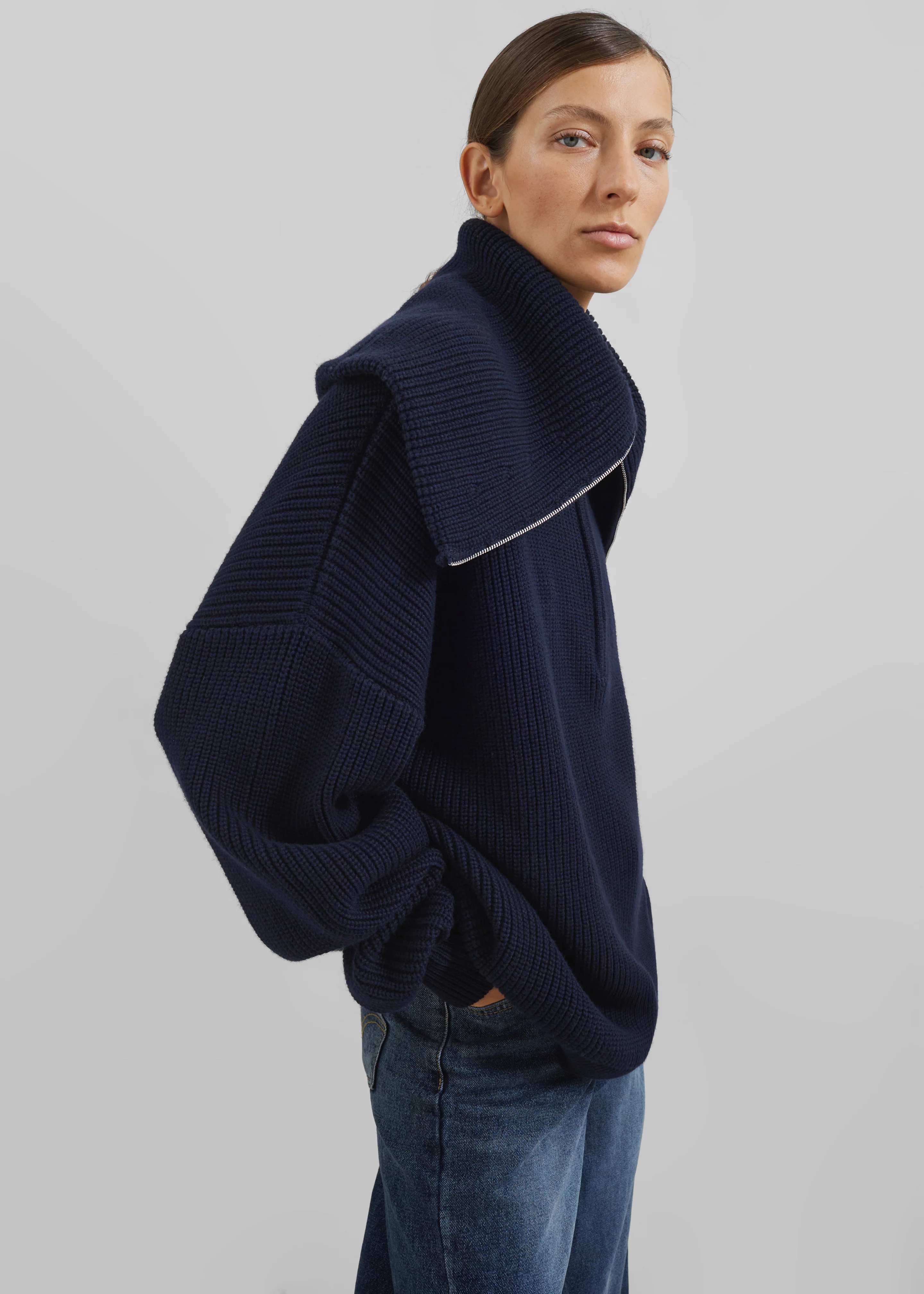 Hazel Oversized Wool Jumper - Dark Navy - Image 3
