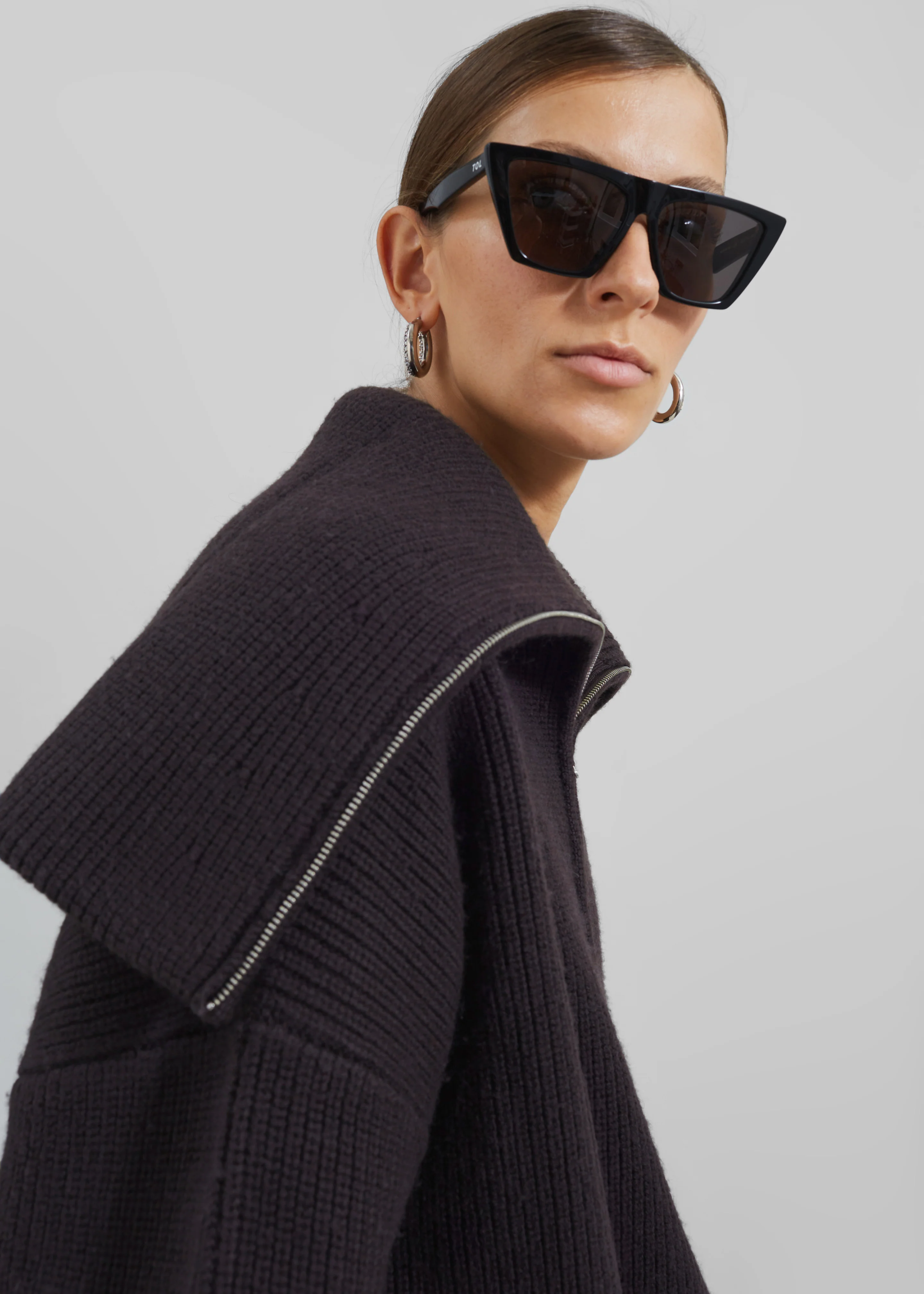 Hazel Oversized Wool Jumper - Dark Plum - Image 8