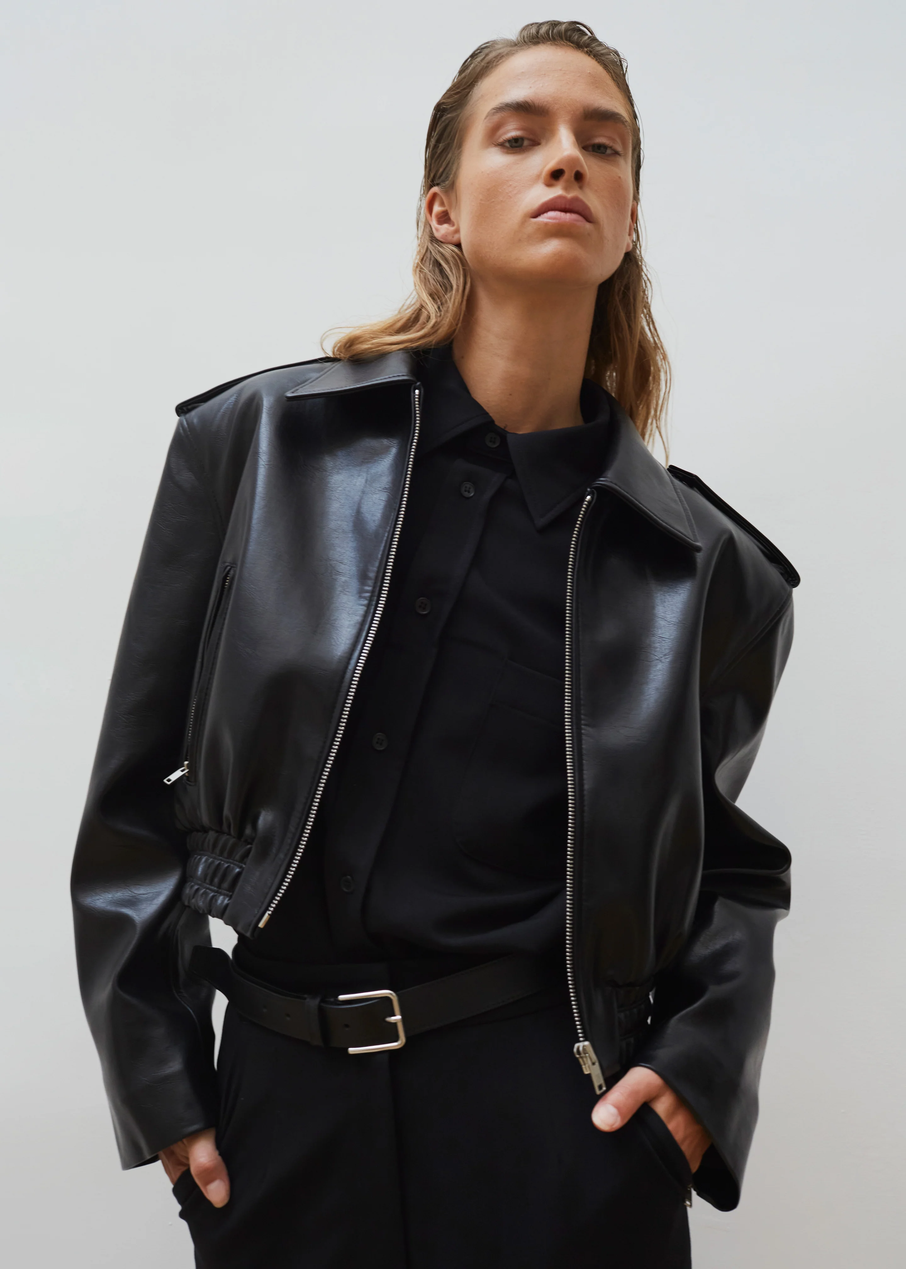 Kaia Cropped Bomber - Black - Image 5