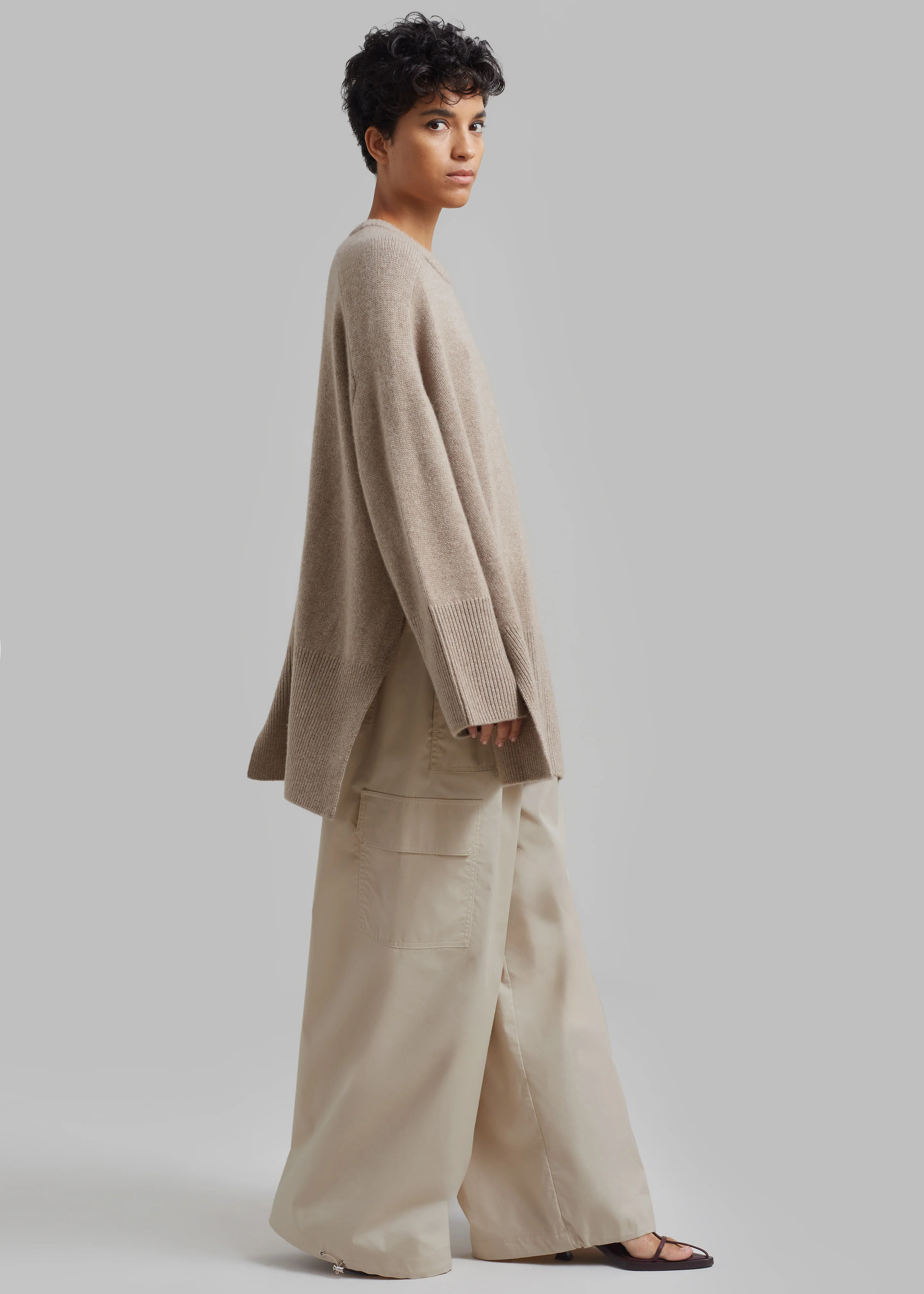 Kairon Cashmere Crewneck Sweater - Beige - Image 6