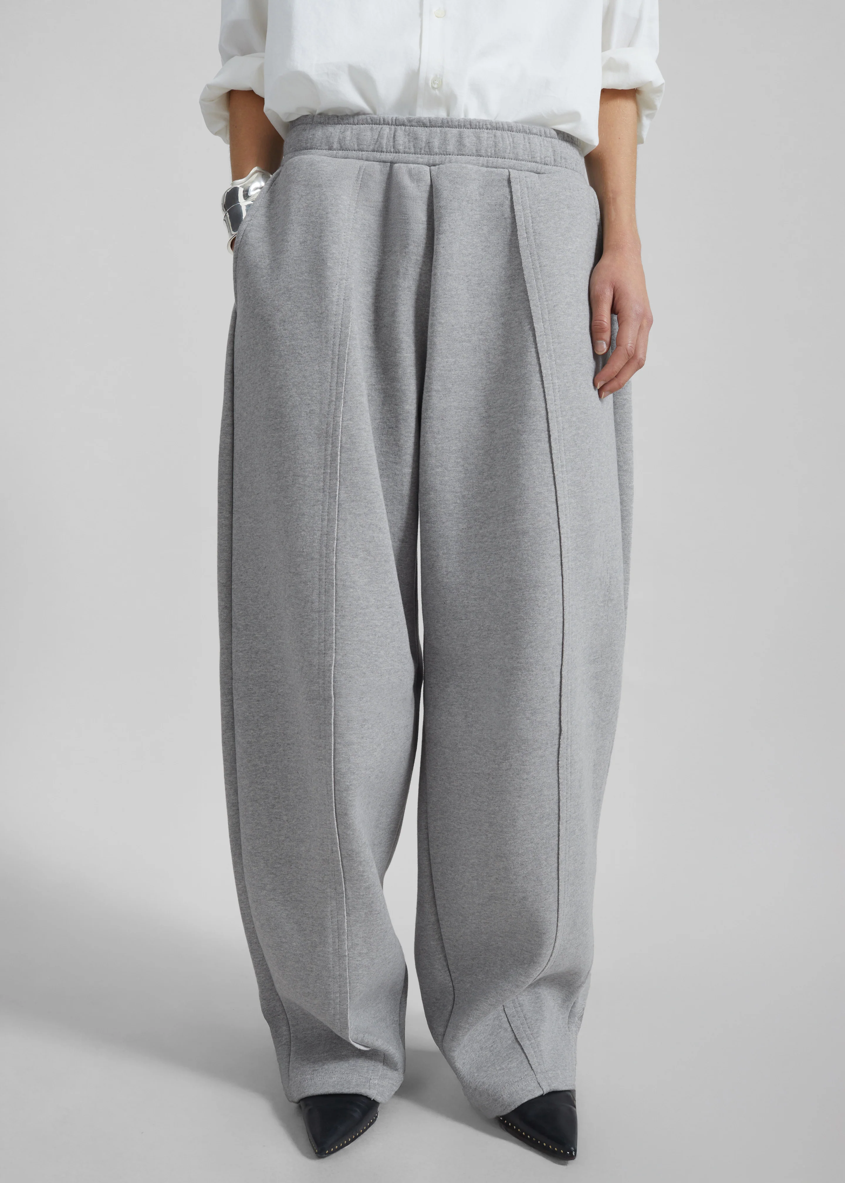 Keane Tapered Sweatpants - Grey - Image 3