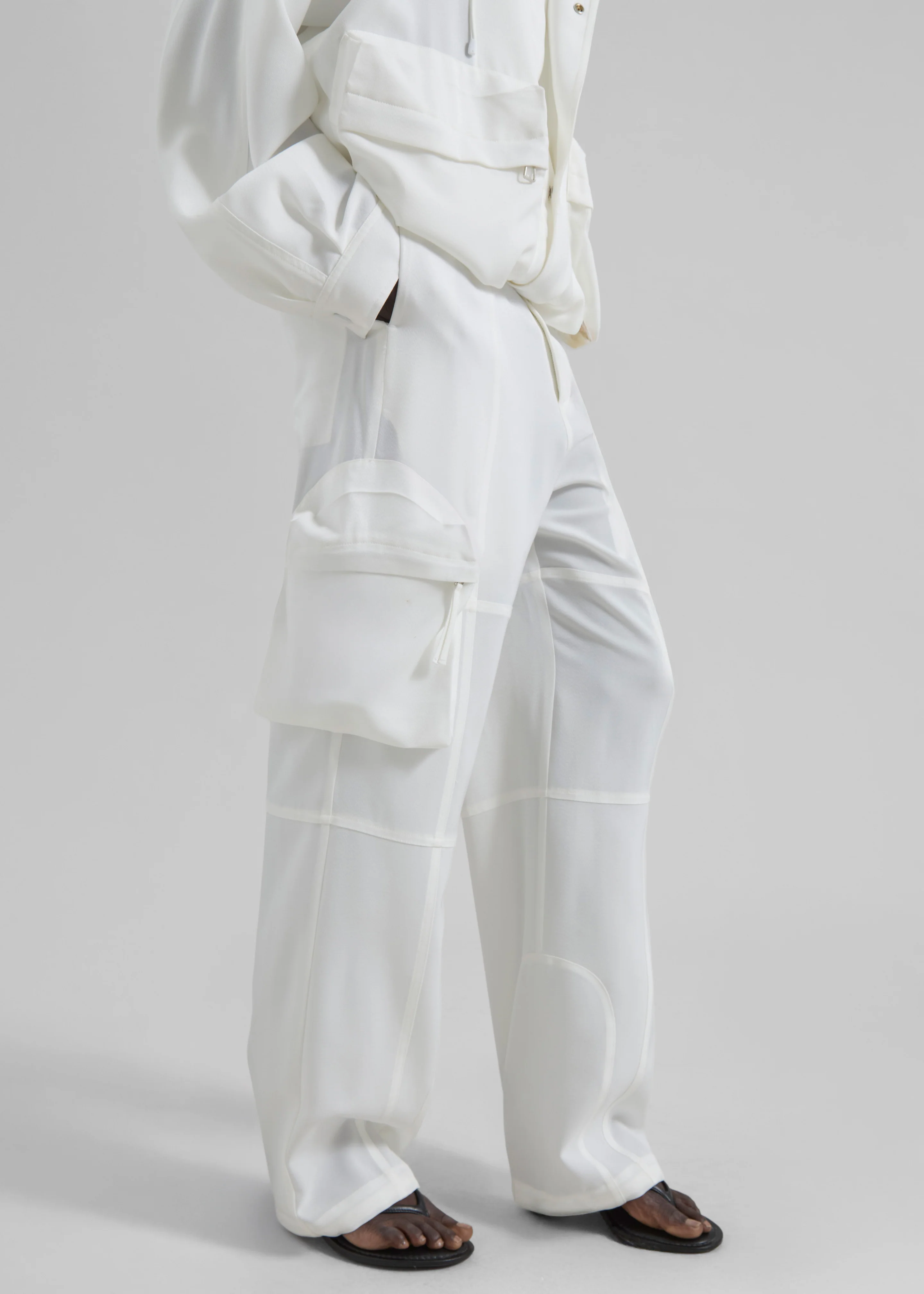 Kelly Fluid Cargo Pants - White - Image 5