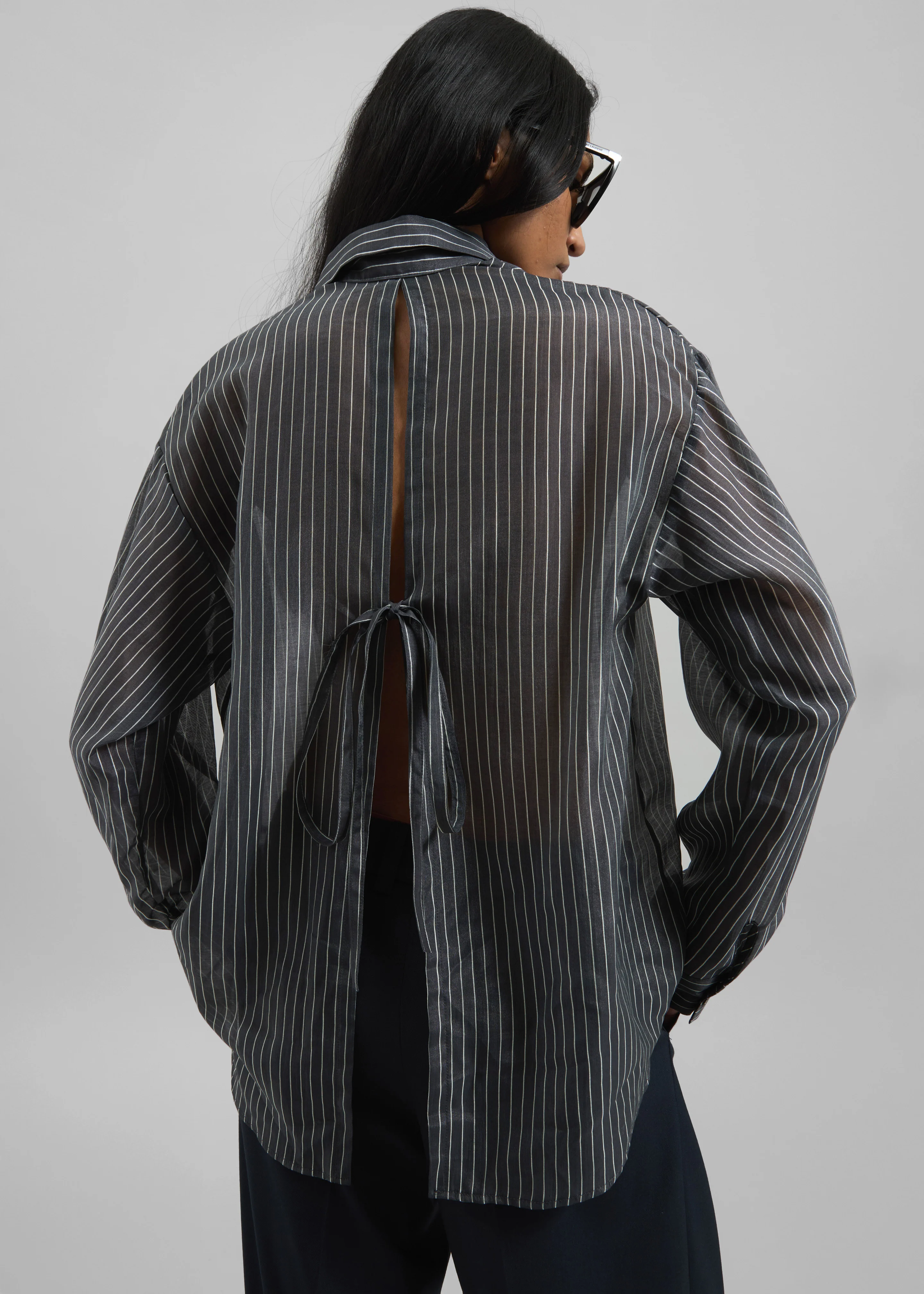 Kesin Open Back Shirt - Grey/White Stripe - Image 2