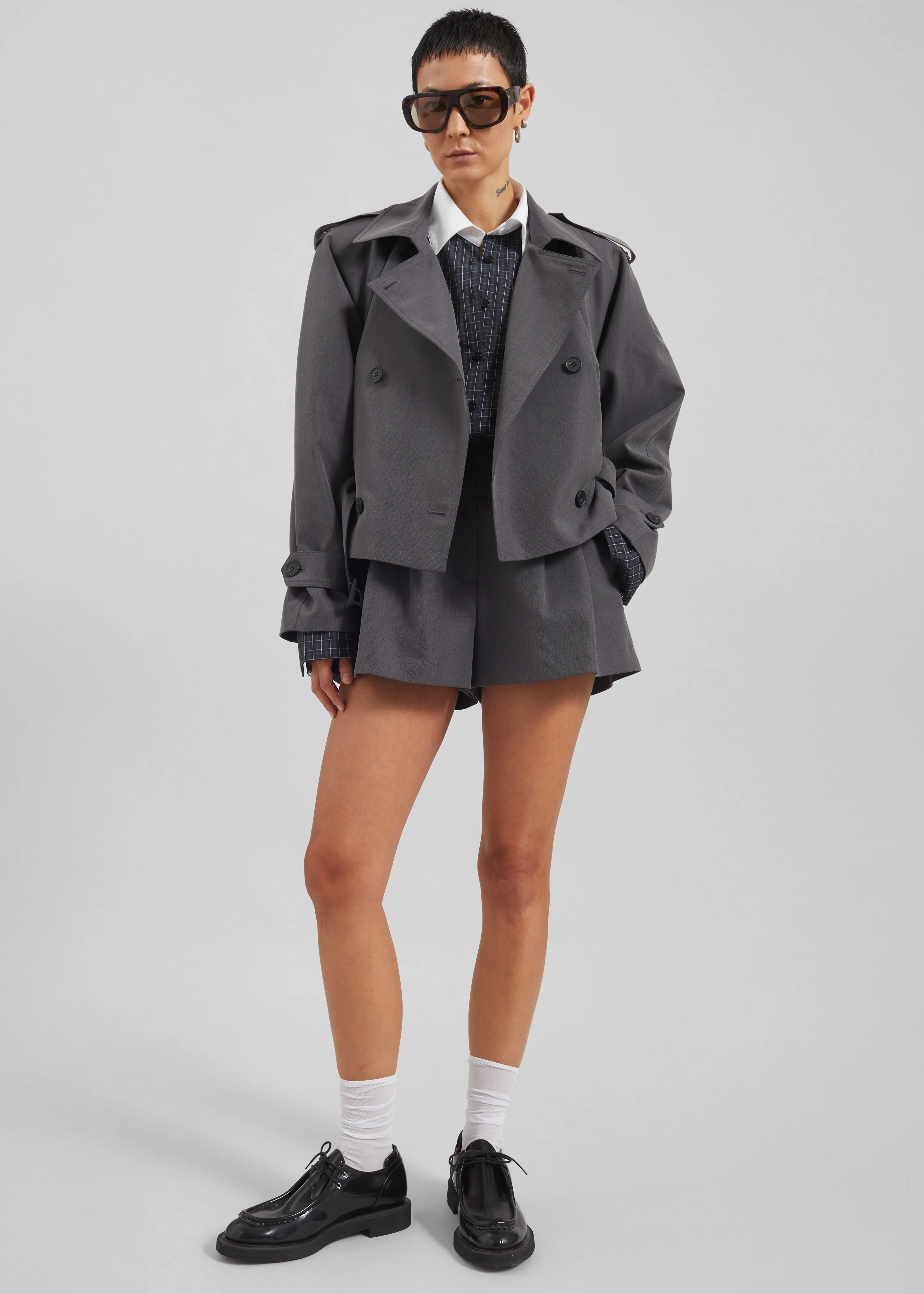 Kinsley Cropped Trench Jacket - Grey - Image 4