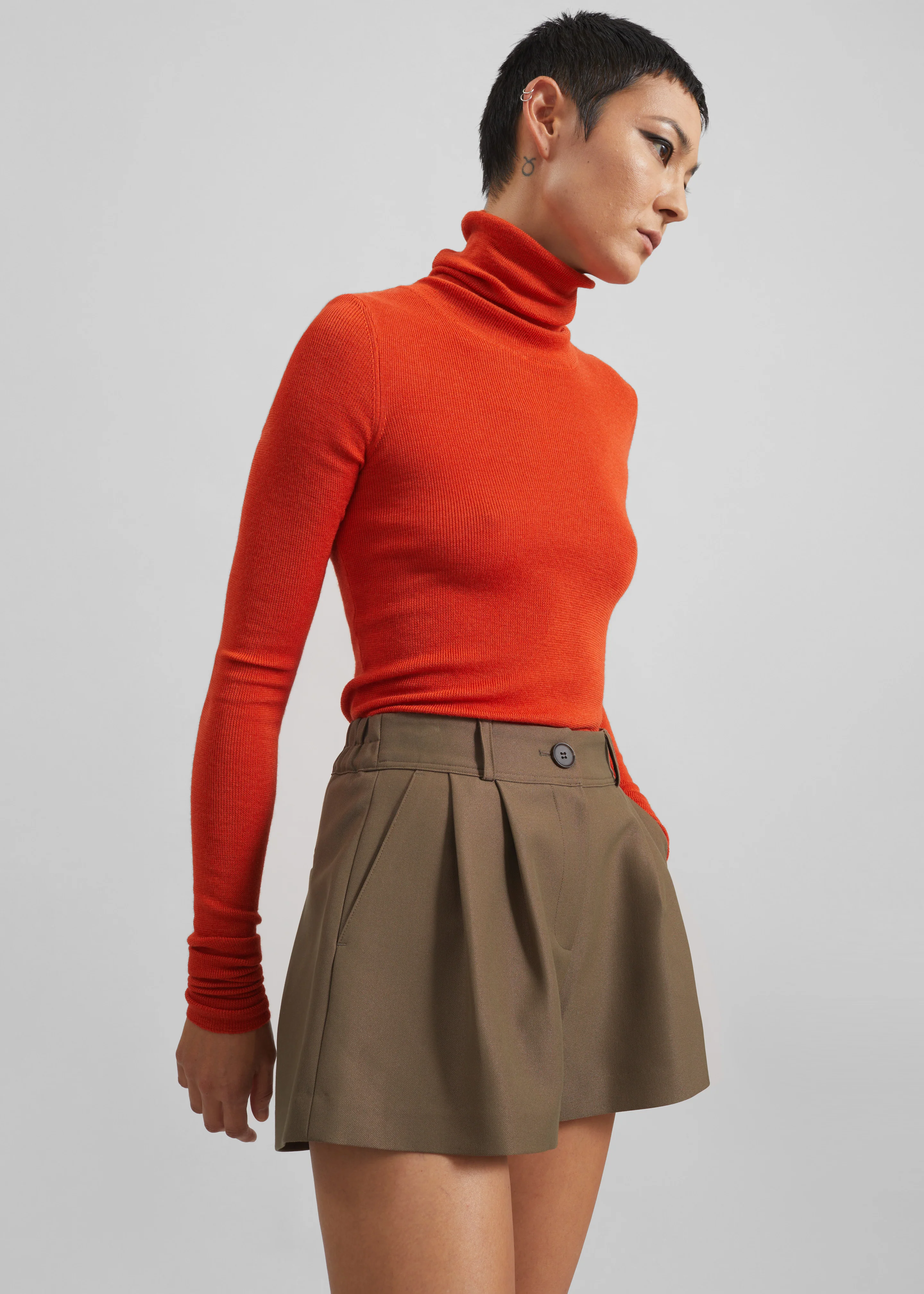 Kinsley Mini Shorts - Brown - Image 3