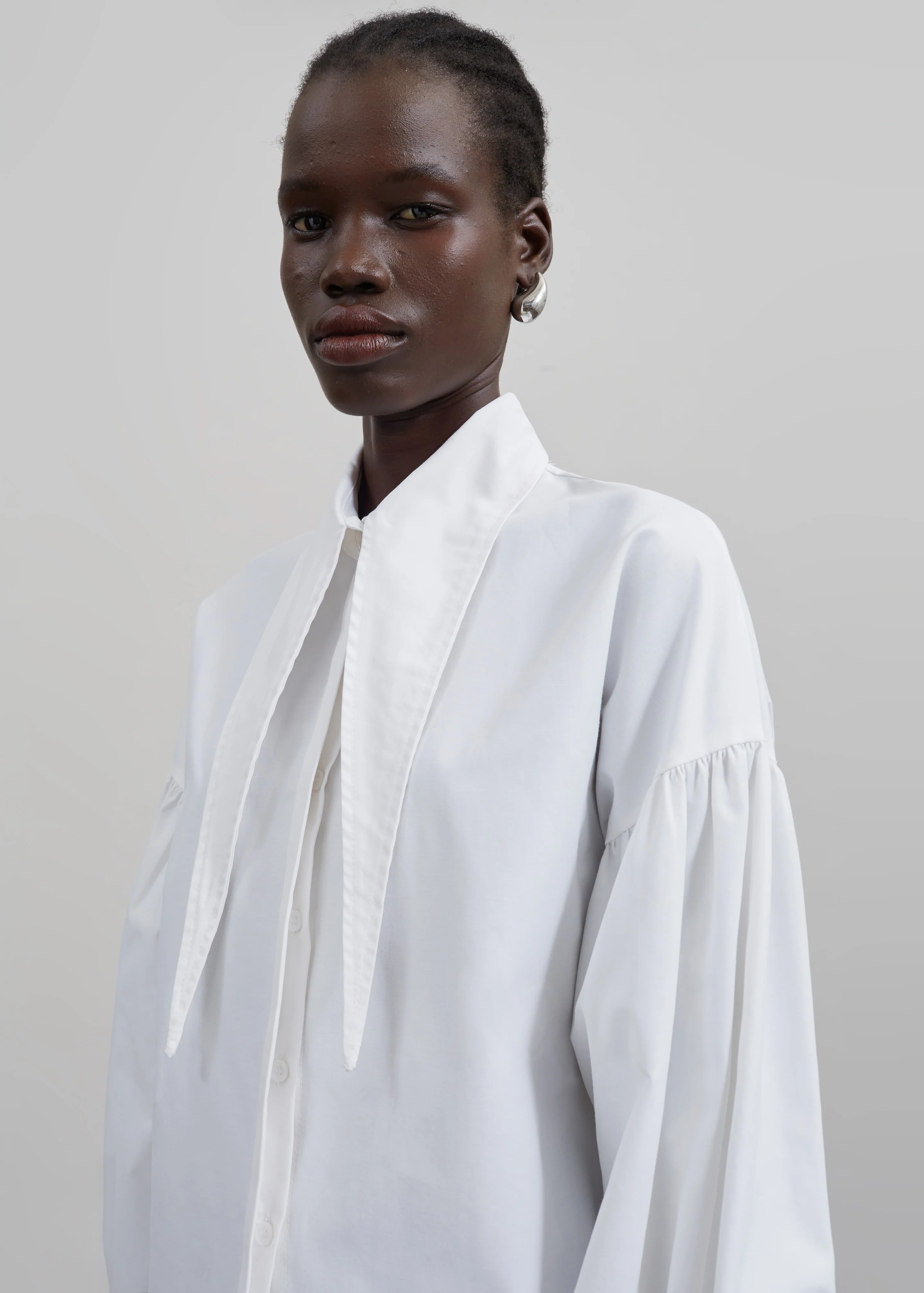 Klara Long Collar Shirt - White