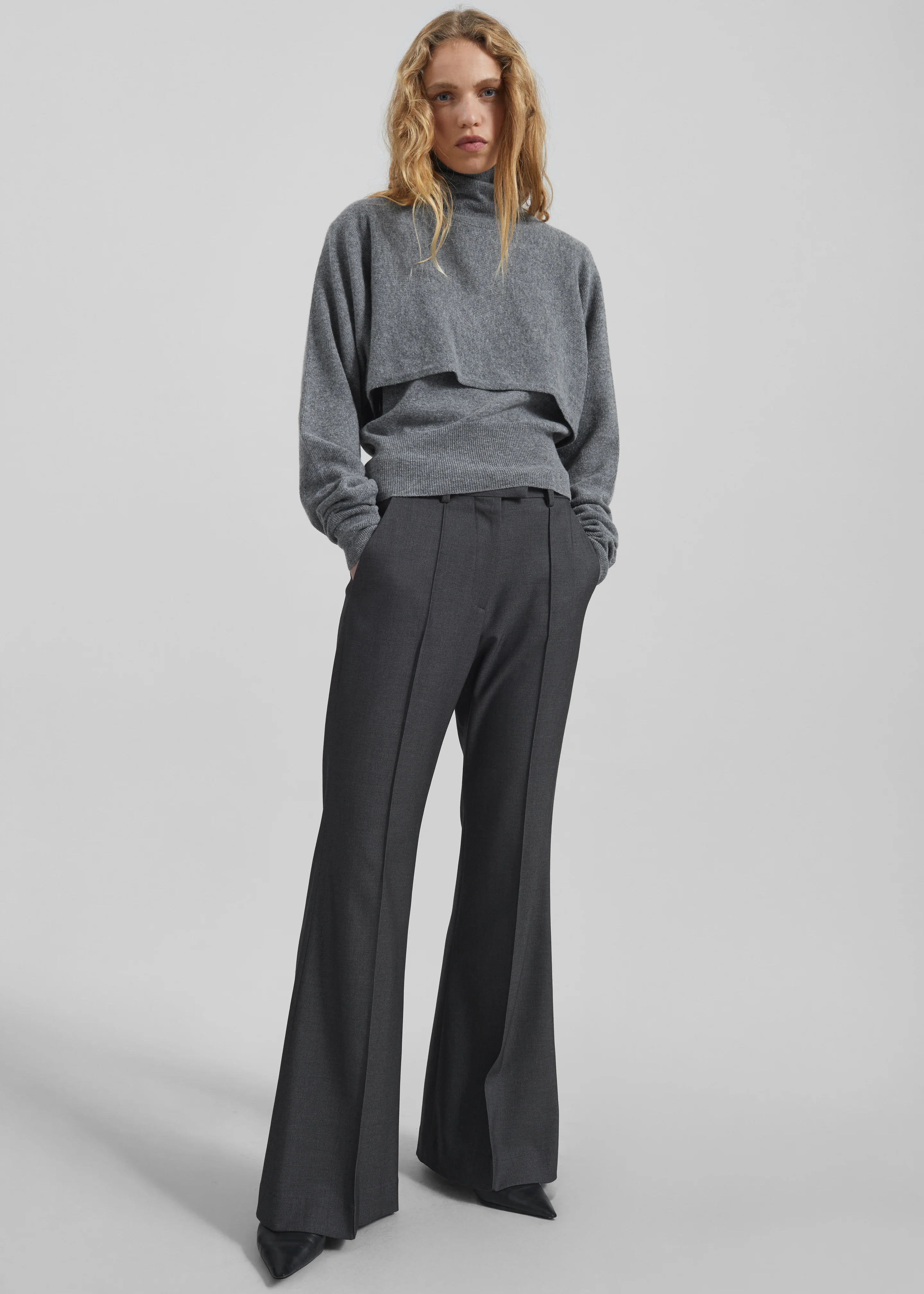 Lausanne Cashmere Detachable Layered Knit Set - Grey - Image 5