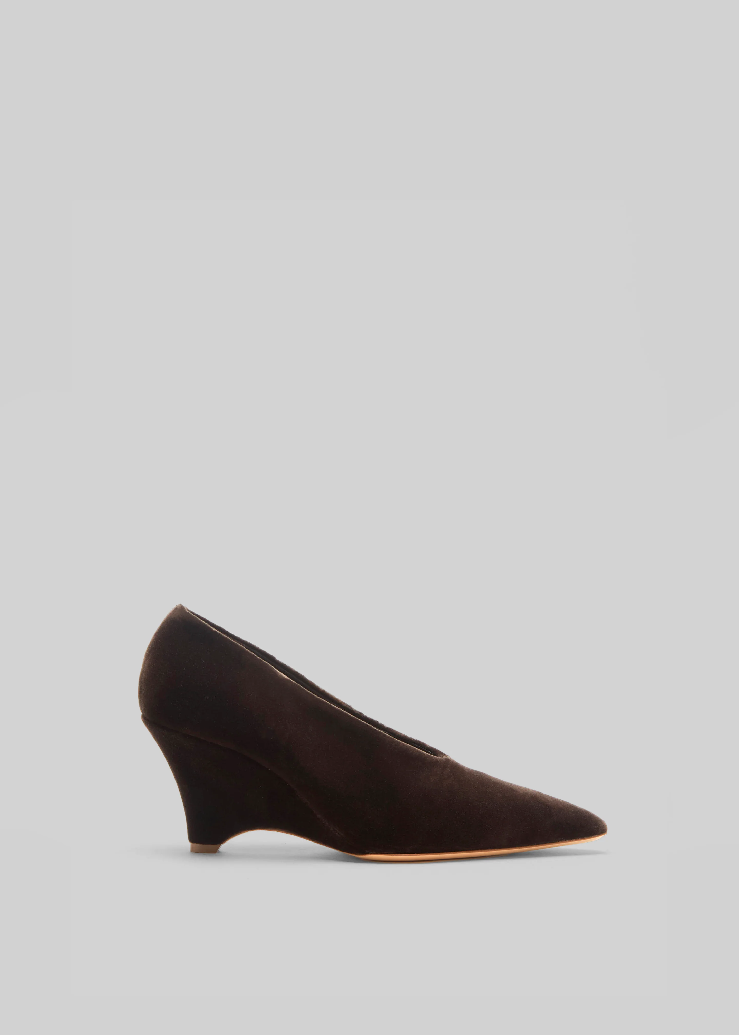 Le Monde Beryl Victoria Decolette Wedges - Visone - Image 3