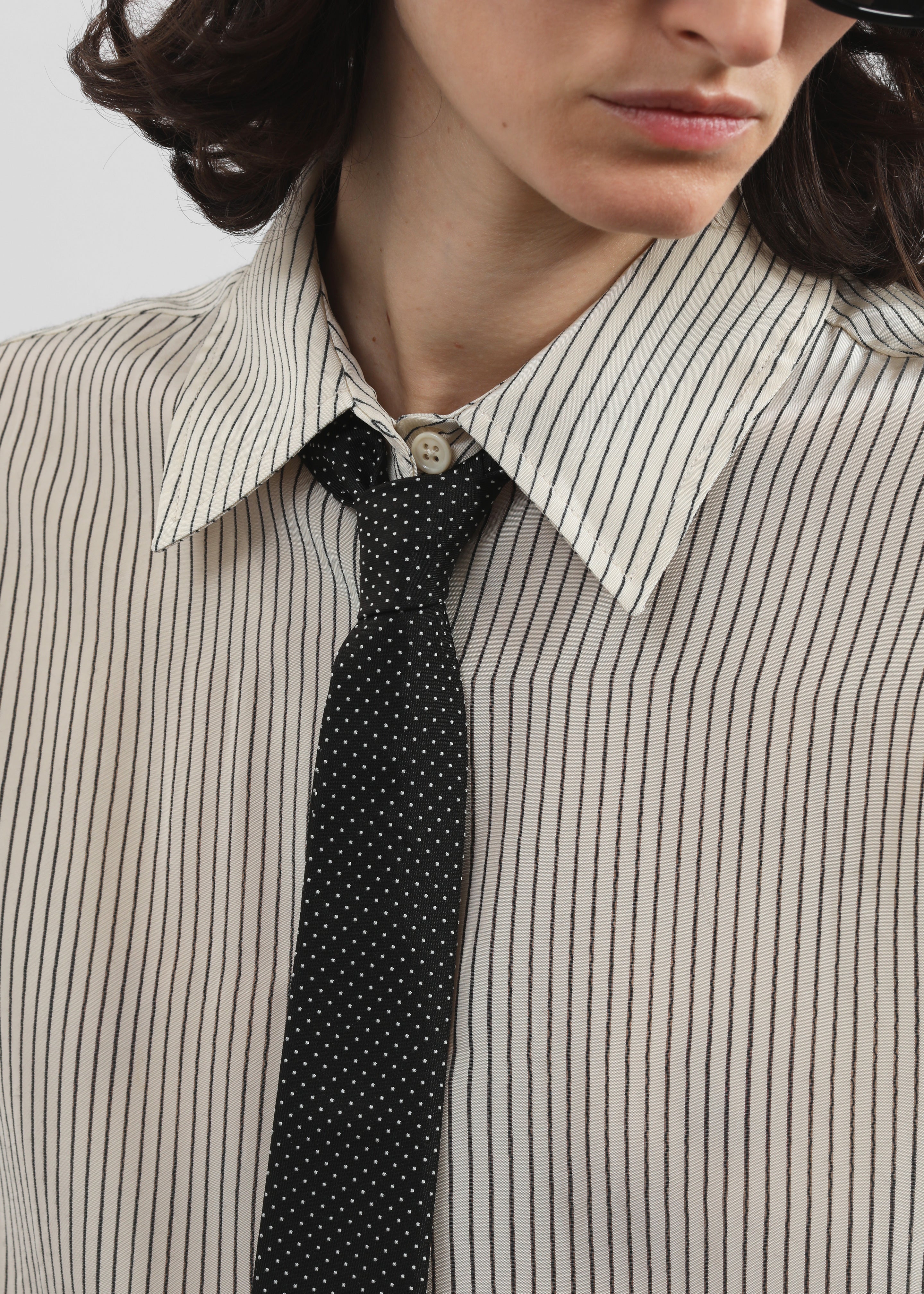 Lene Dotted Jacquard Tie - Black/White - Image 3