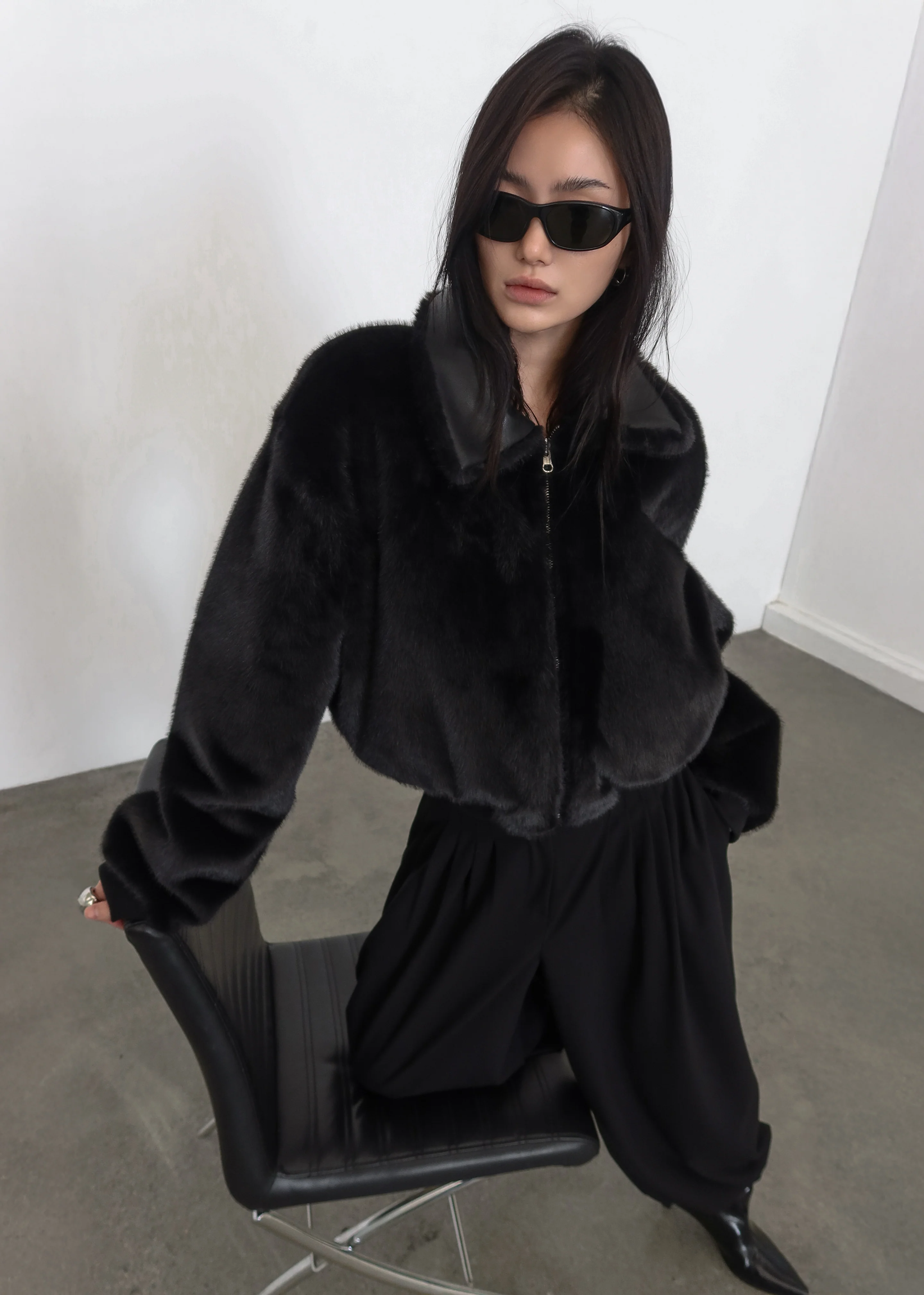 Leoben Reversible Bomber Jacket - Black - Image 4