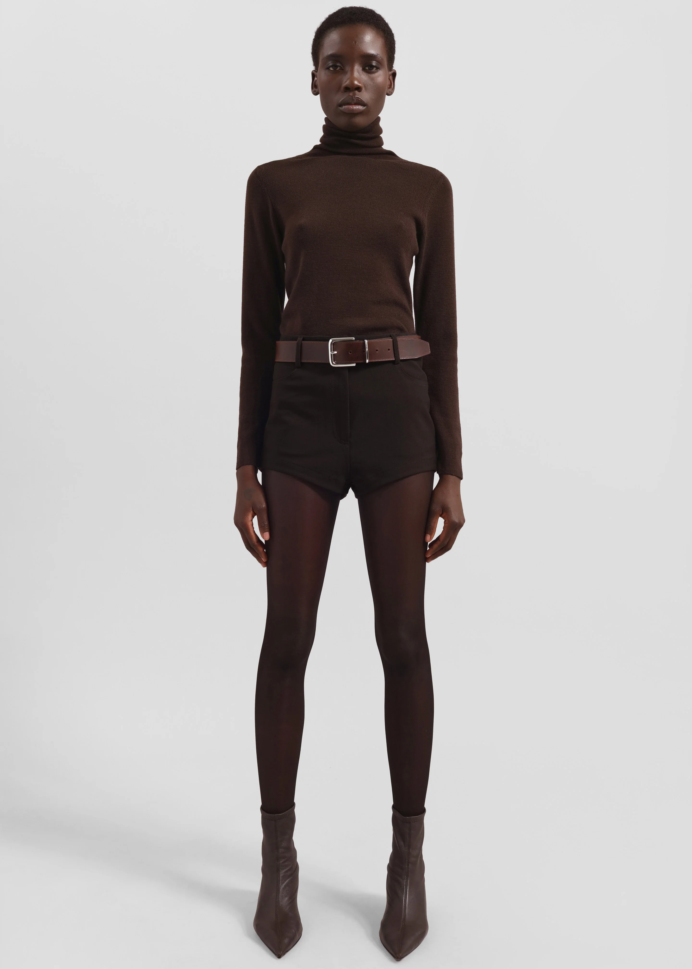 Loen Hot Pants - Brown - Image 5