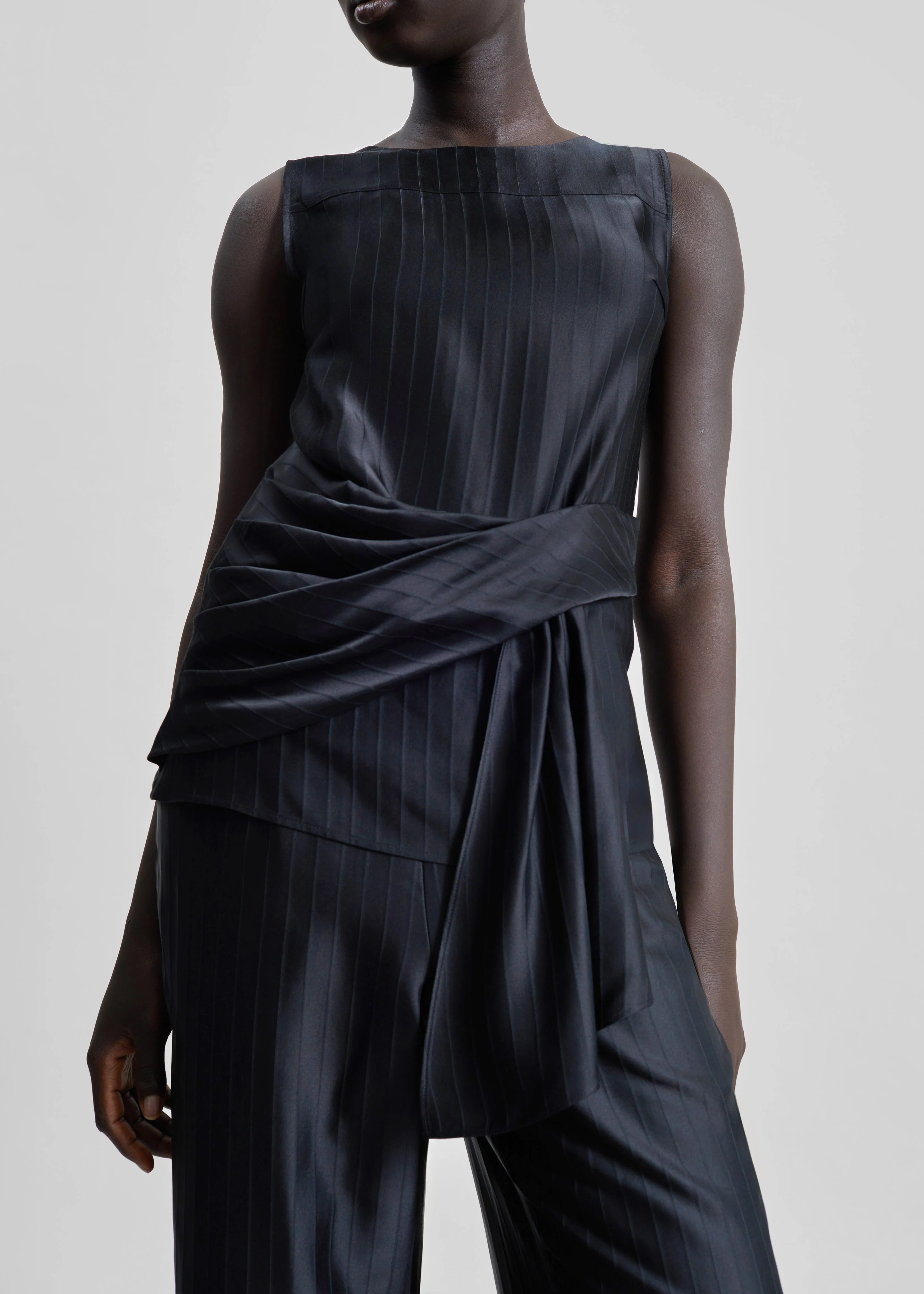 Loulou de Saison Fonda Draped Top - Black - Image 2