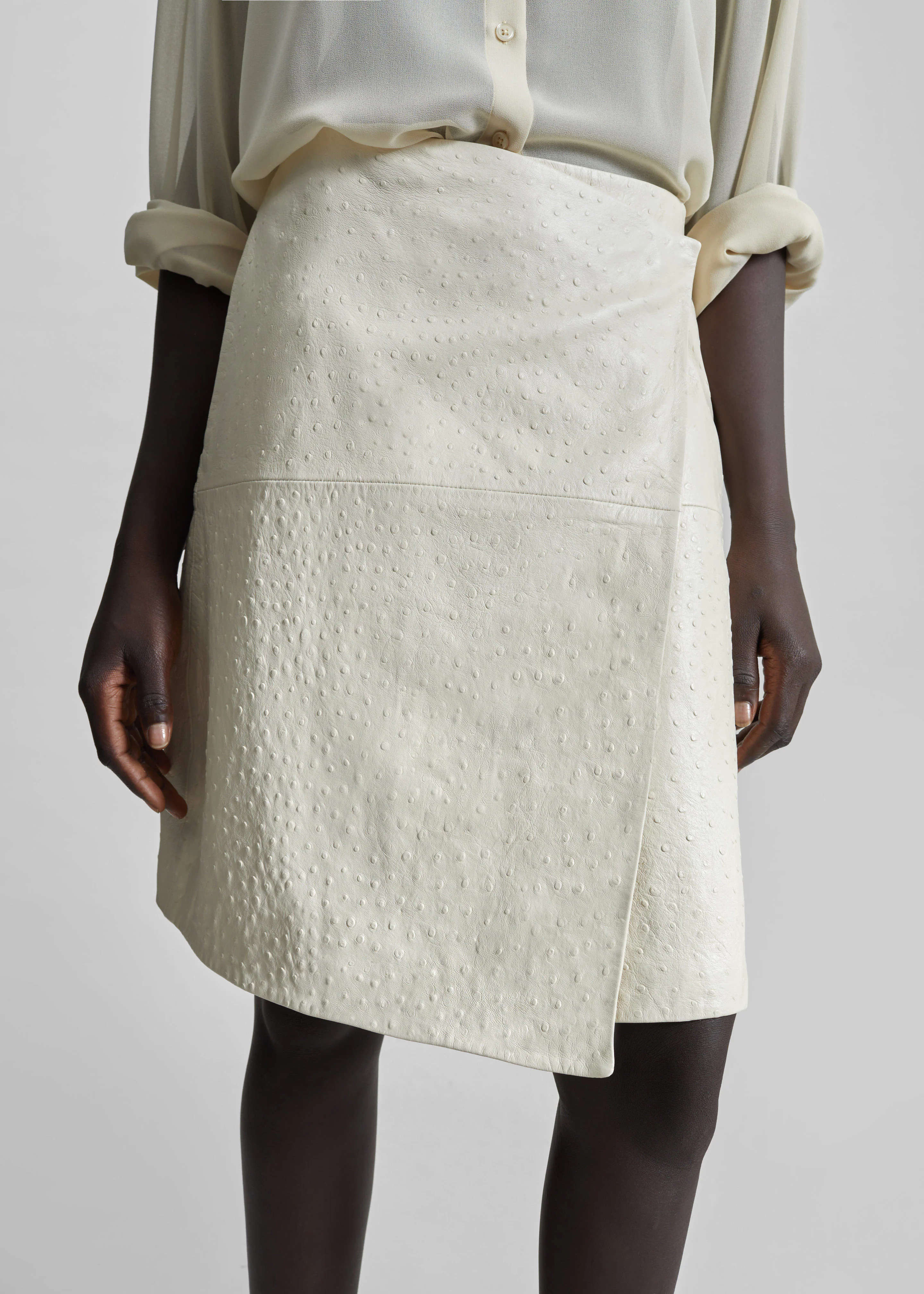 Loulou de Saison Gora Ostrich-Effect Leather Wrap Skirt - Ivory - Image 3