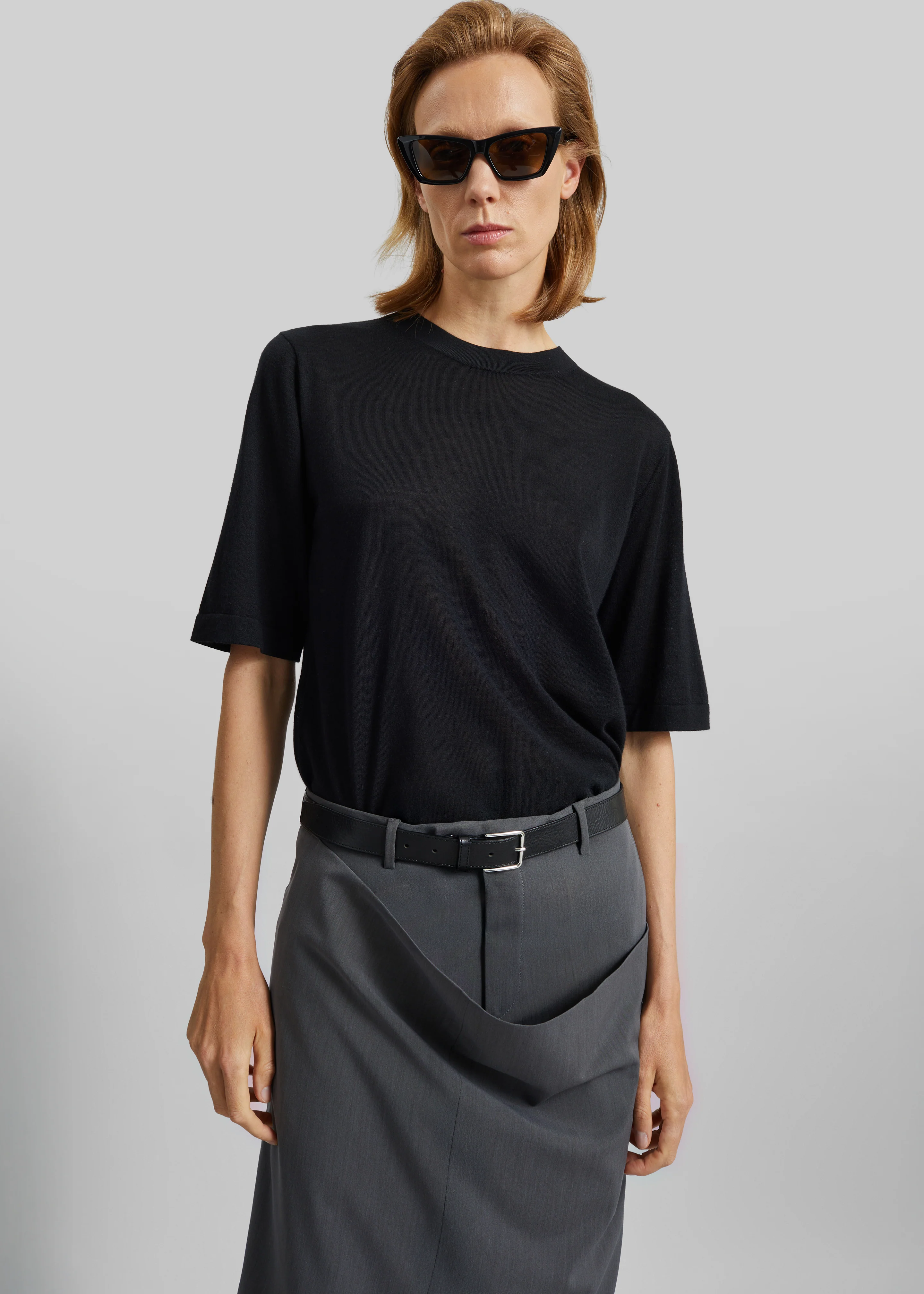 Loulou de Saison Nala Short-Sleeve Fluid Cashmere Top - Black - Image 3