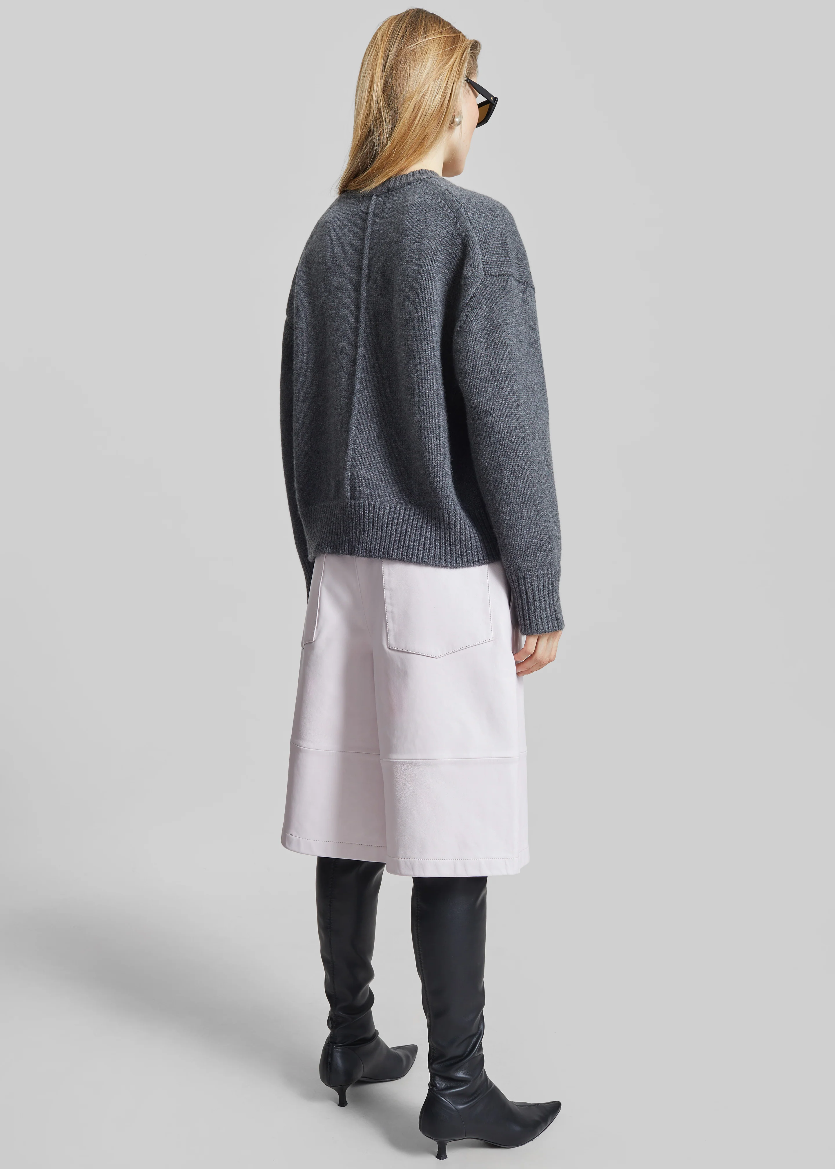 Loulou de Saison Pia Oversized Cashmere Sweater - Anthracite Melange - Image 6