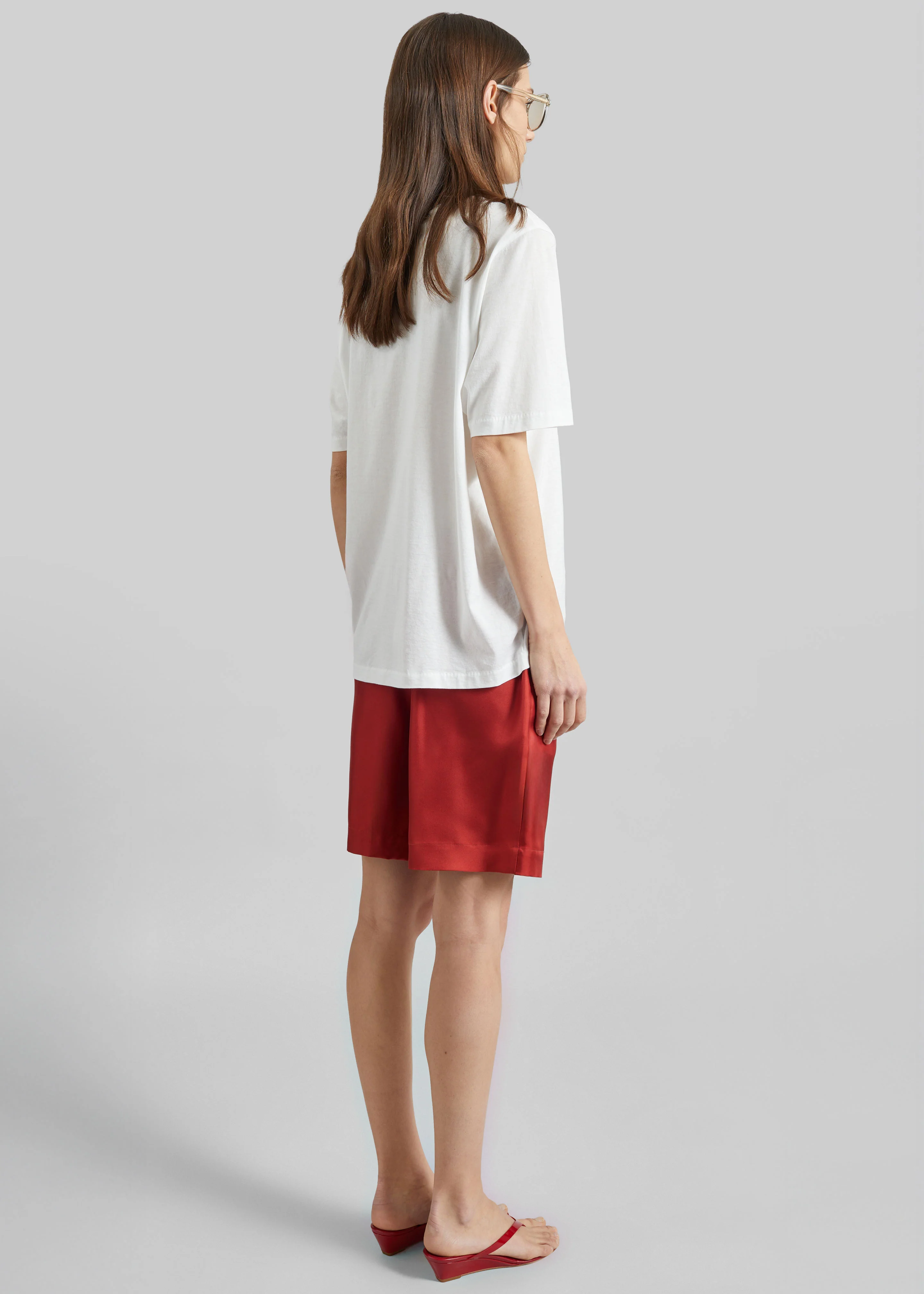 Loulou de Saison Zinia Lds Silk Twill Bermuda - Red - Image 6