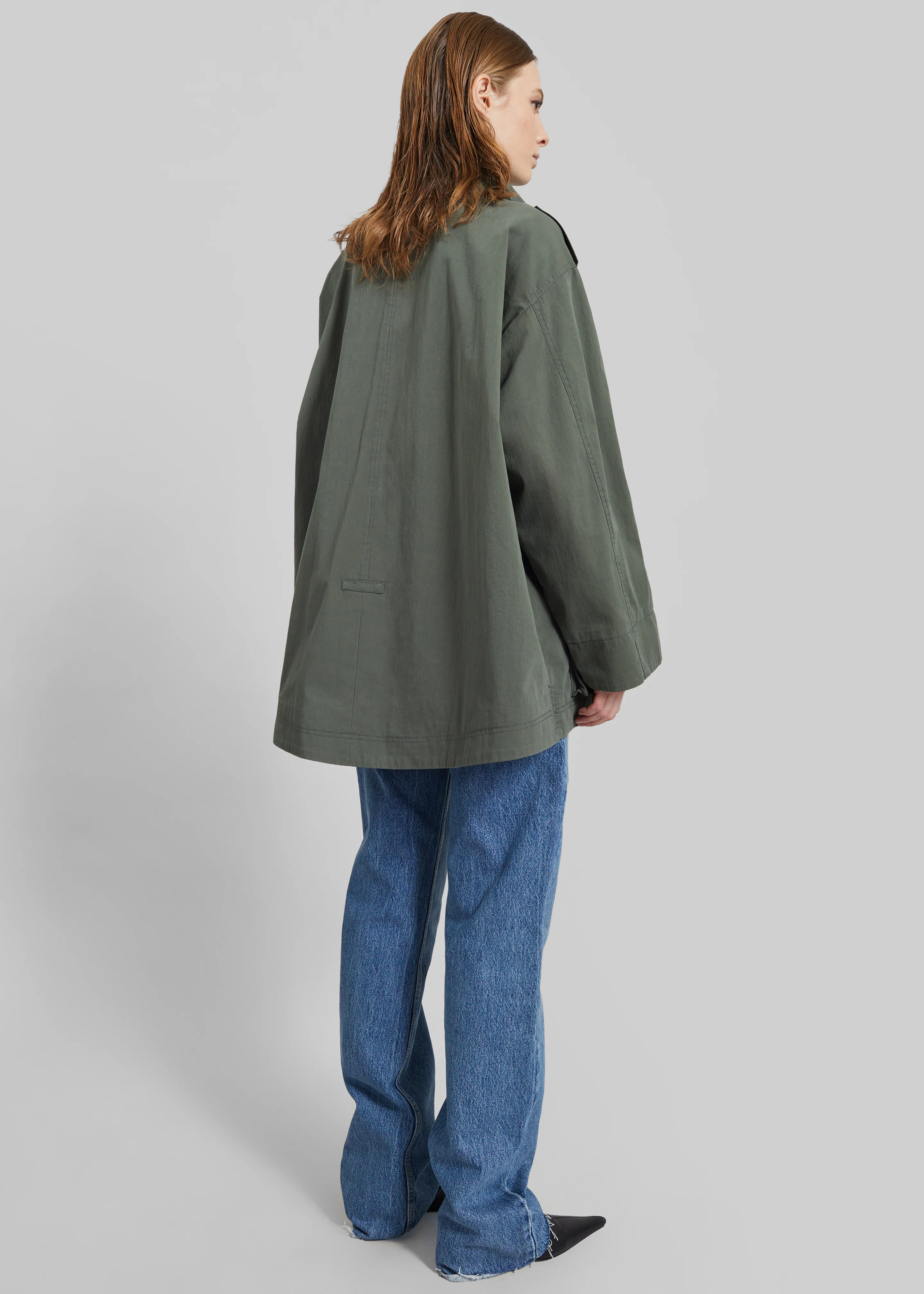 Low Classic Two Pocket Field Jacket - Khaki - Image 5