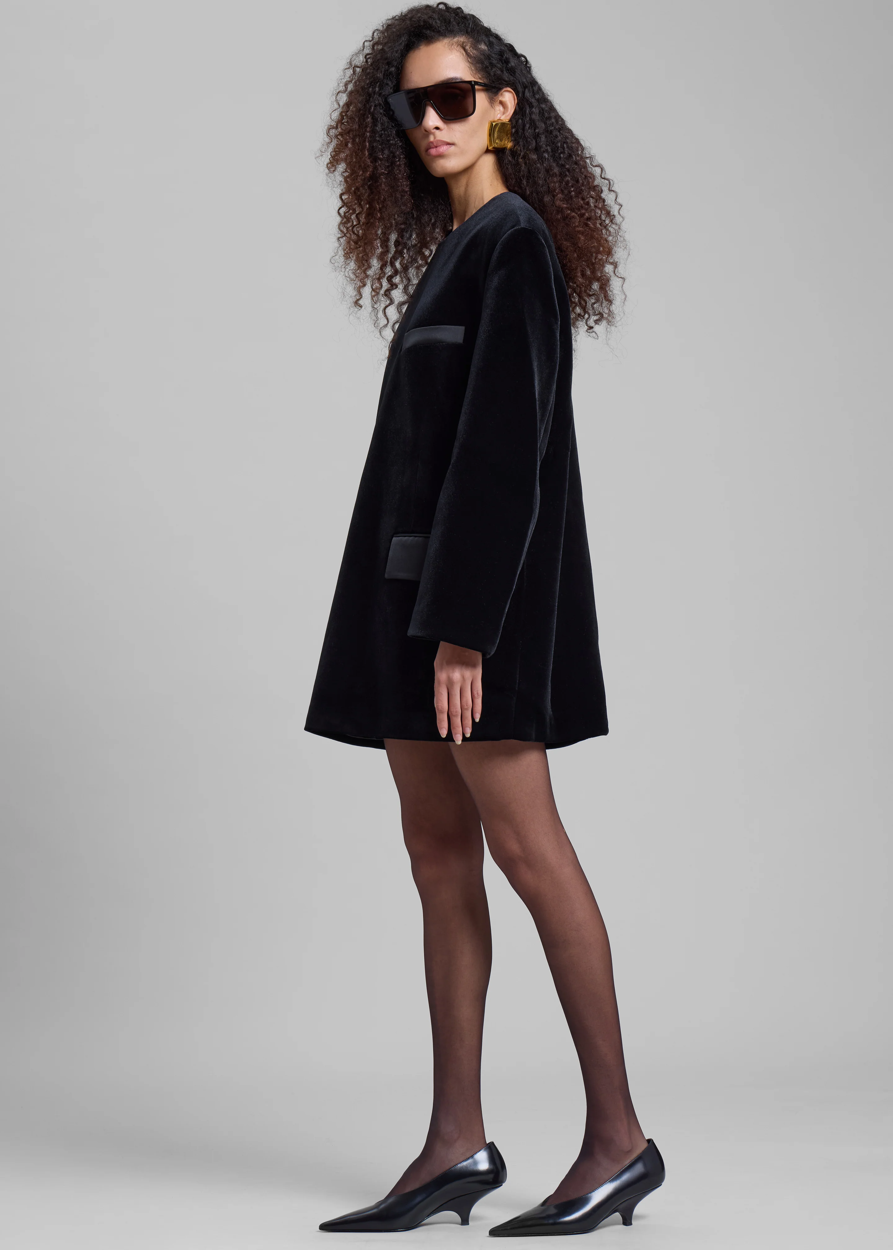 Madison Mini Velvet Dress - Black - Image 5