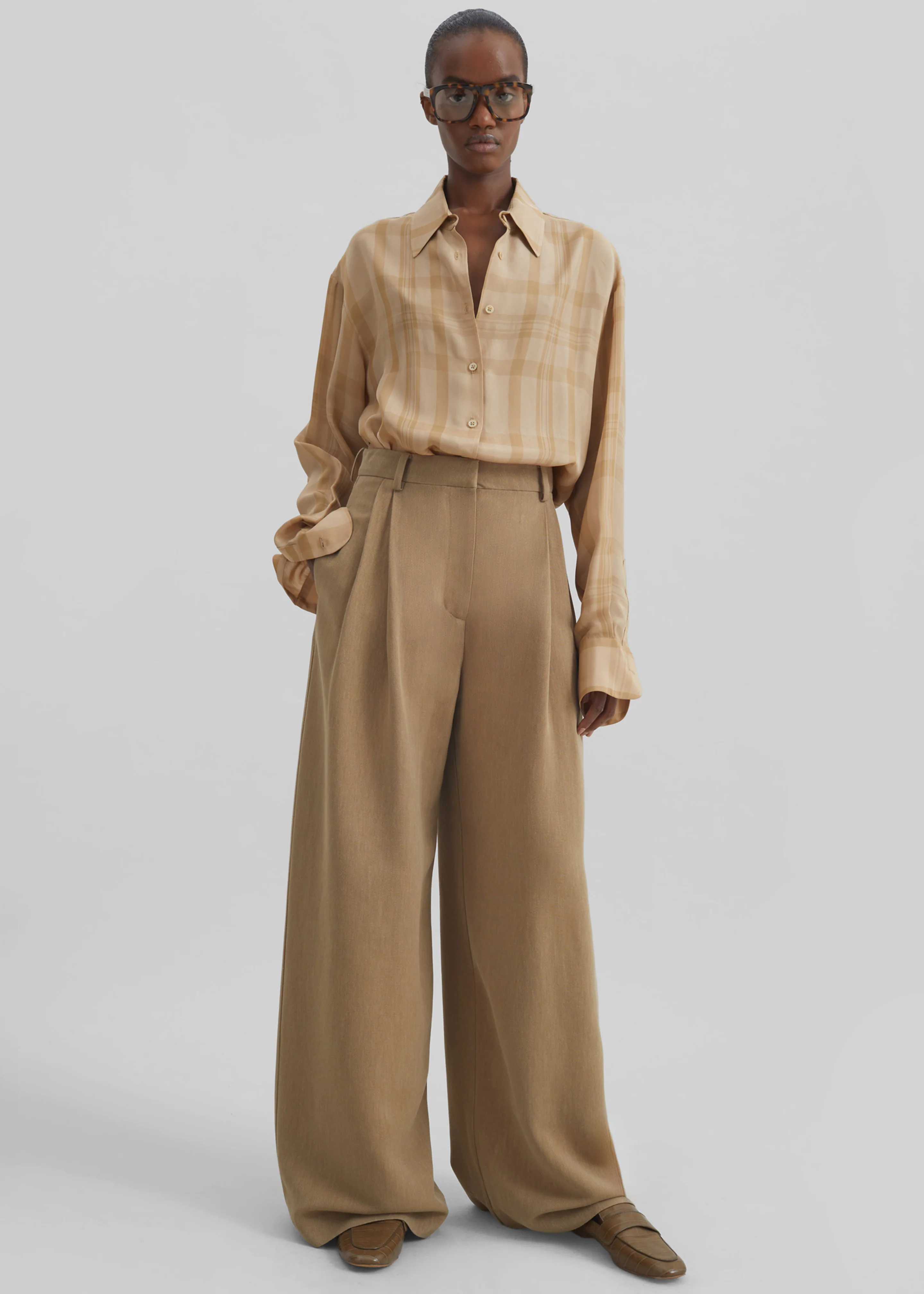 Marfa Linen Pleated Trousers - Camel - Image 4