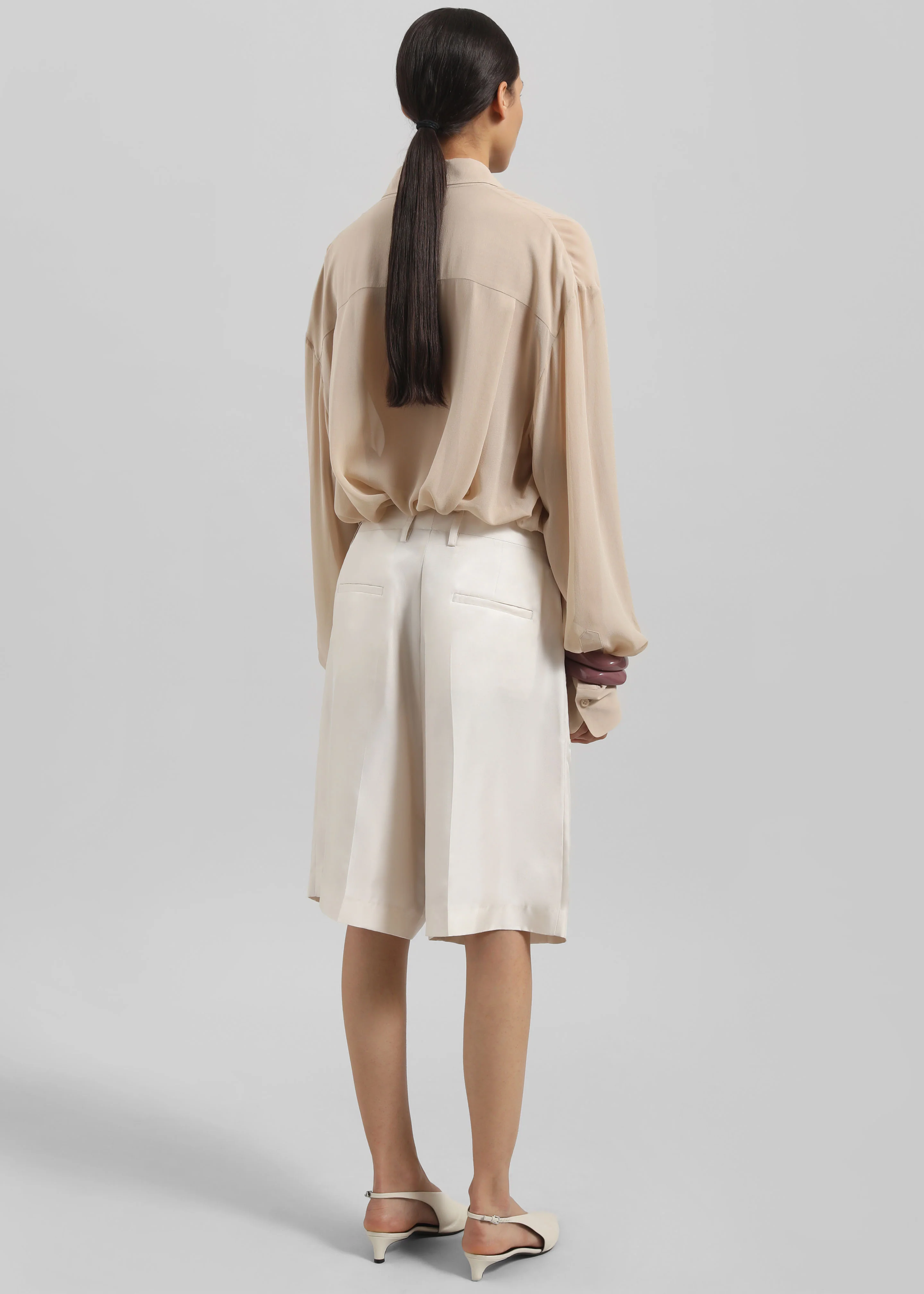 Marfa Pleated Silk Bermuda Shorts - Ivory - Image 5
