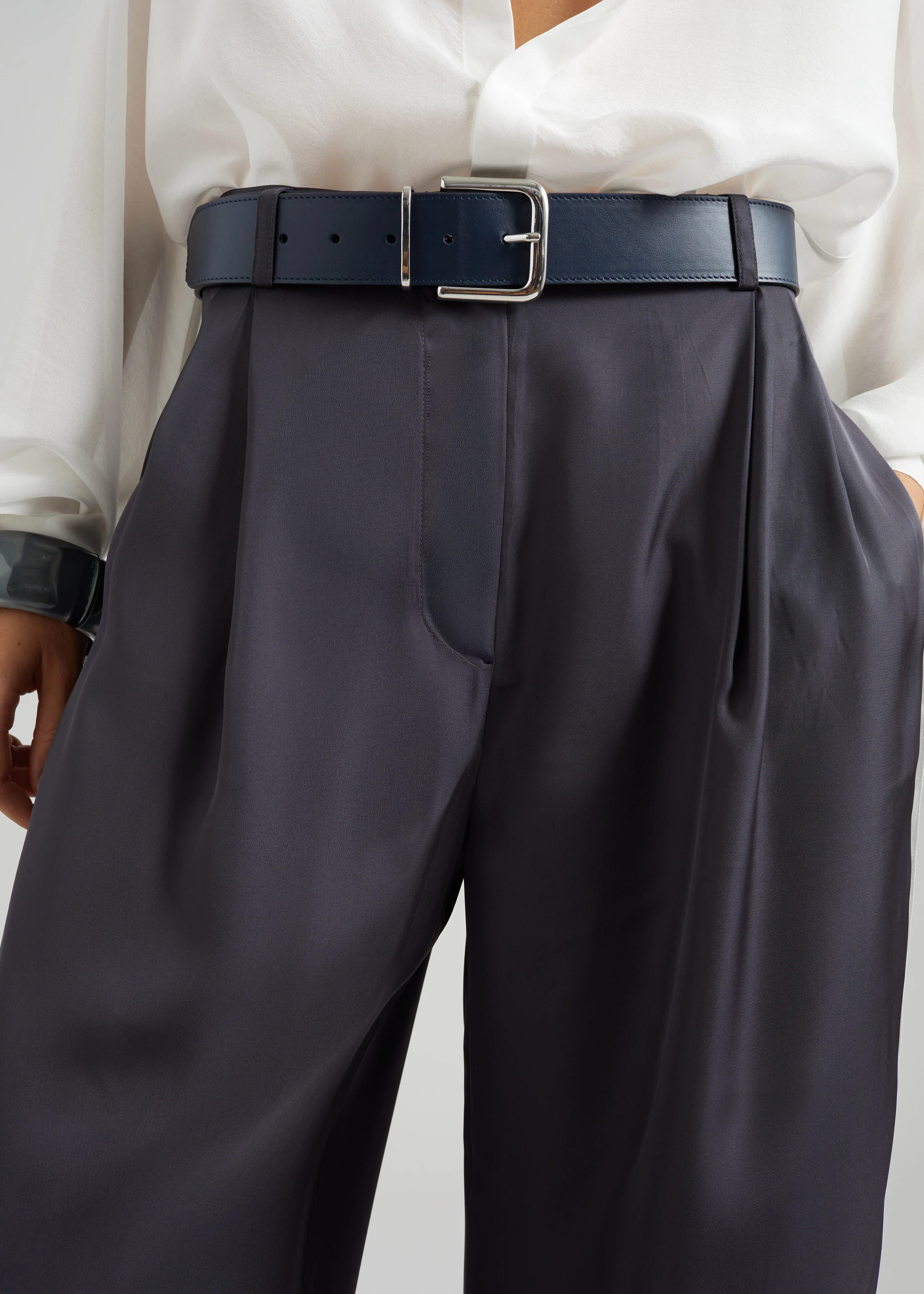 Marfa Pleated Silk Trousers - Storm Grey - Image 4