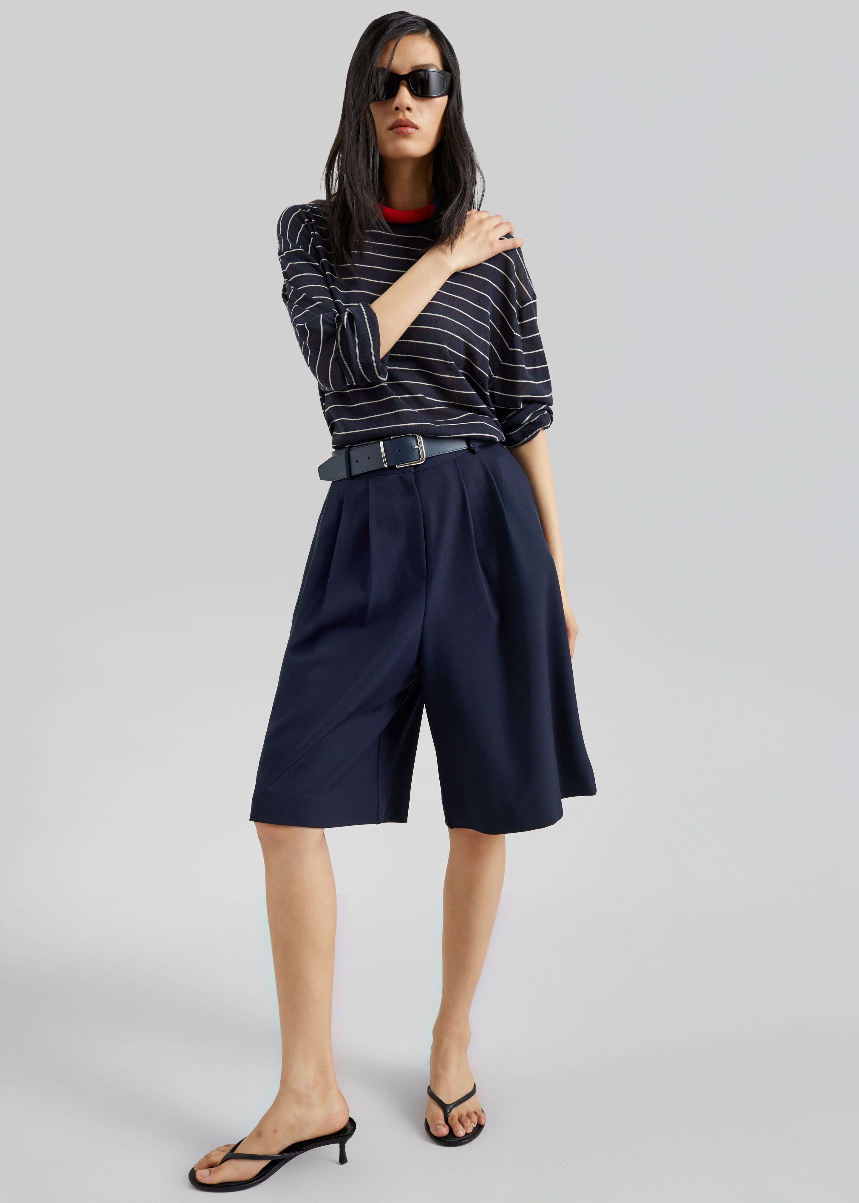 Martel Pleated Bermuda Shorts - Navy - Image 5