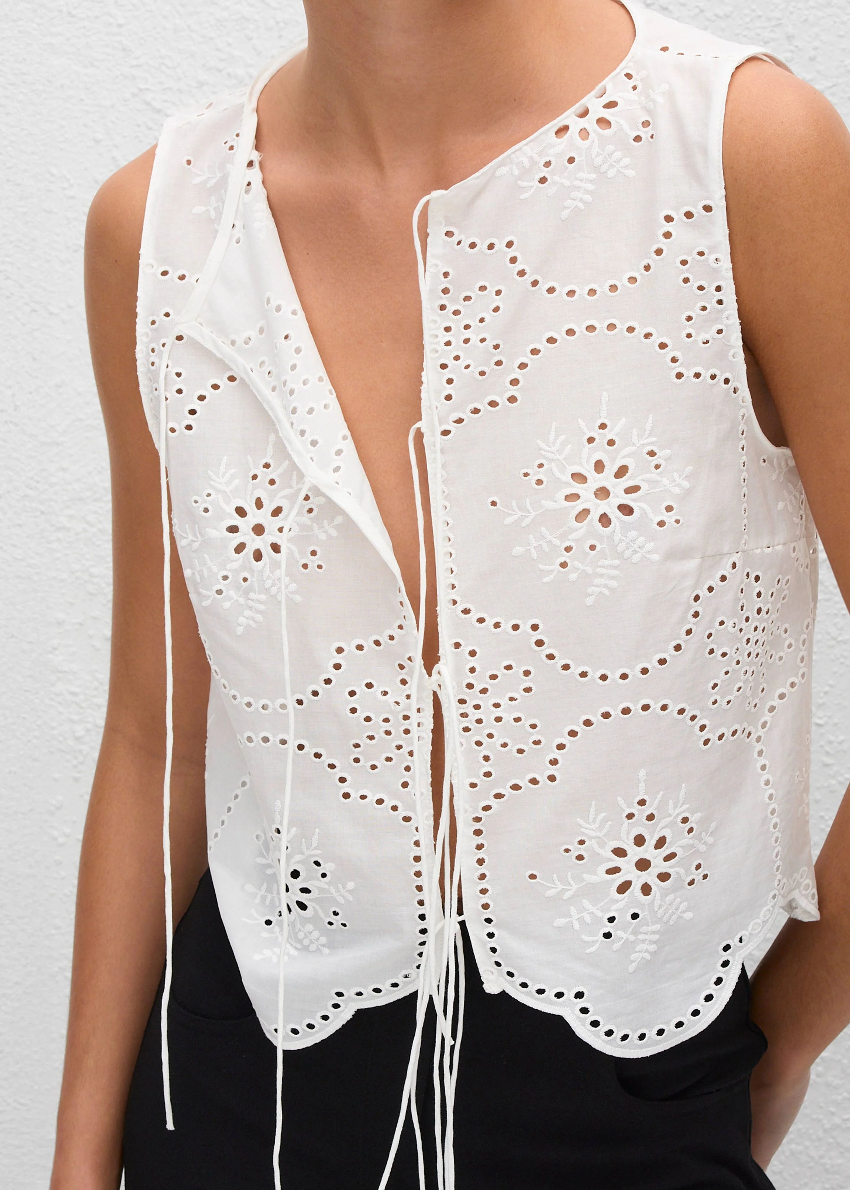 Matteau Broderie Tie Blouse - White - Image 11