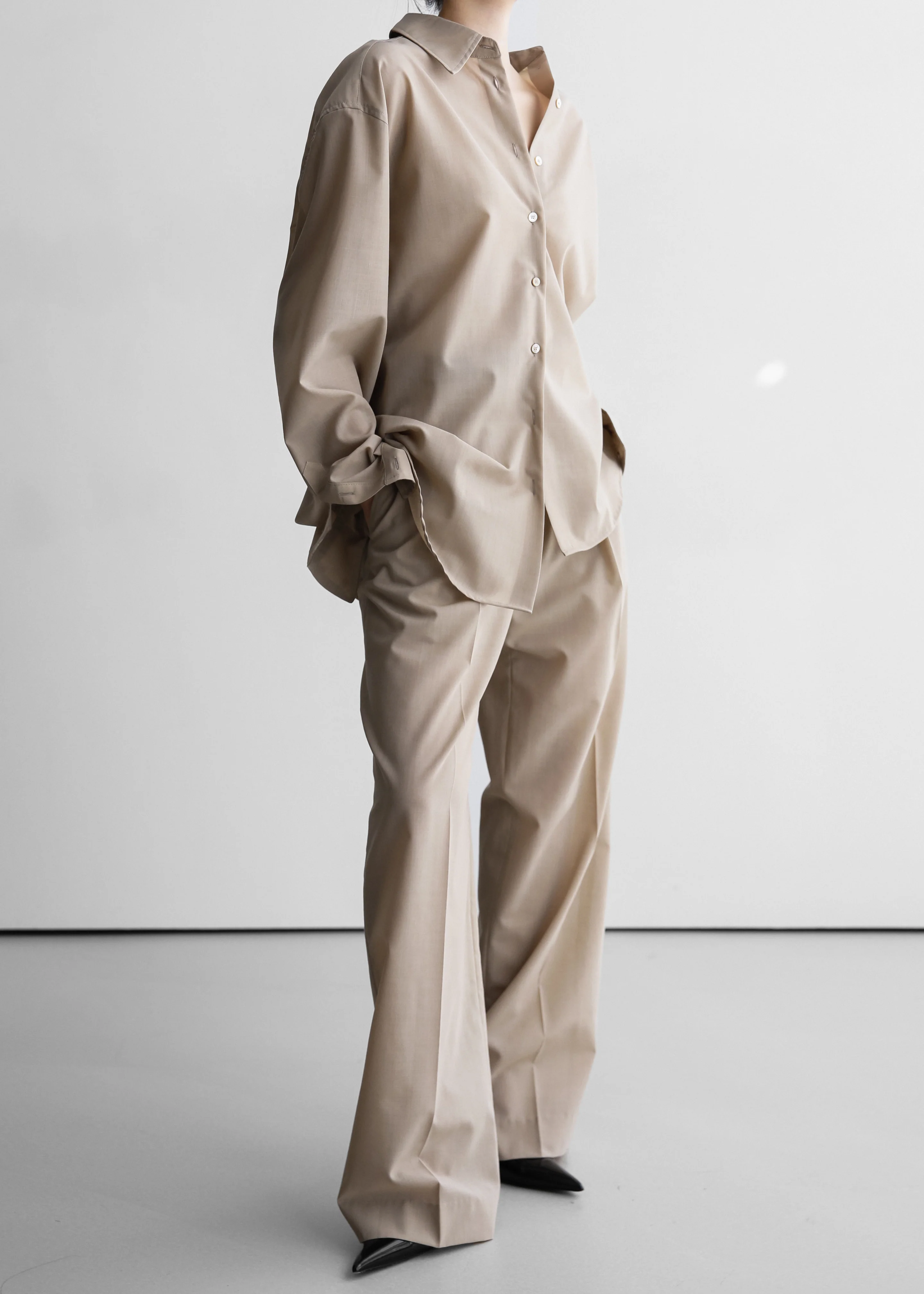 Meslay Sheer Pleated Trousers - Beige - Image 8