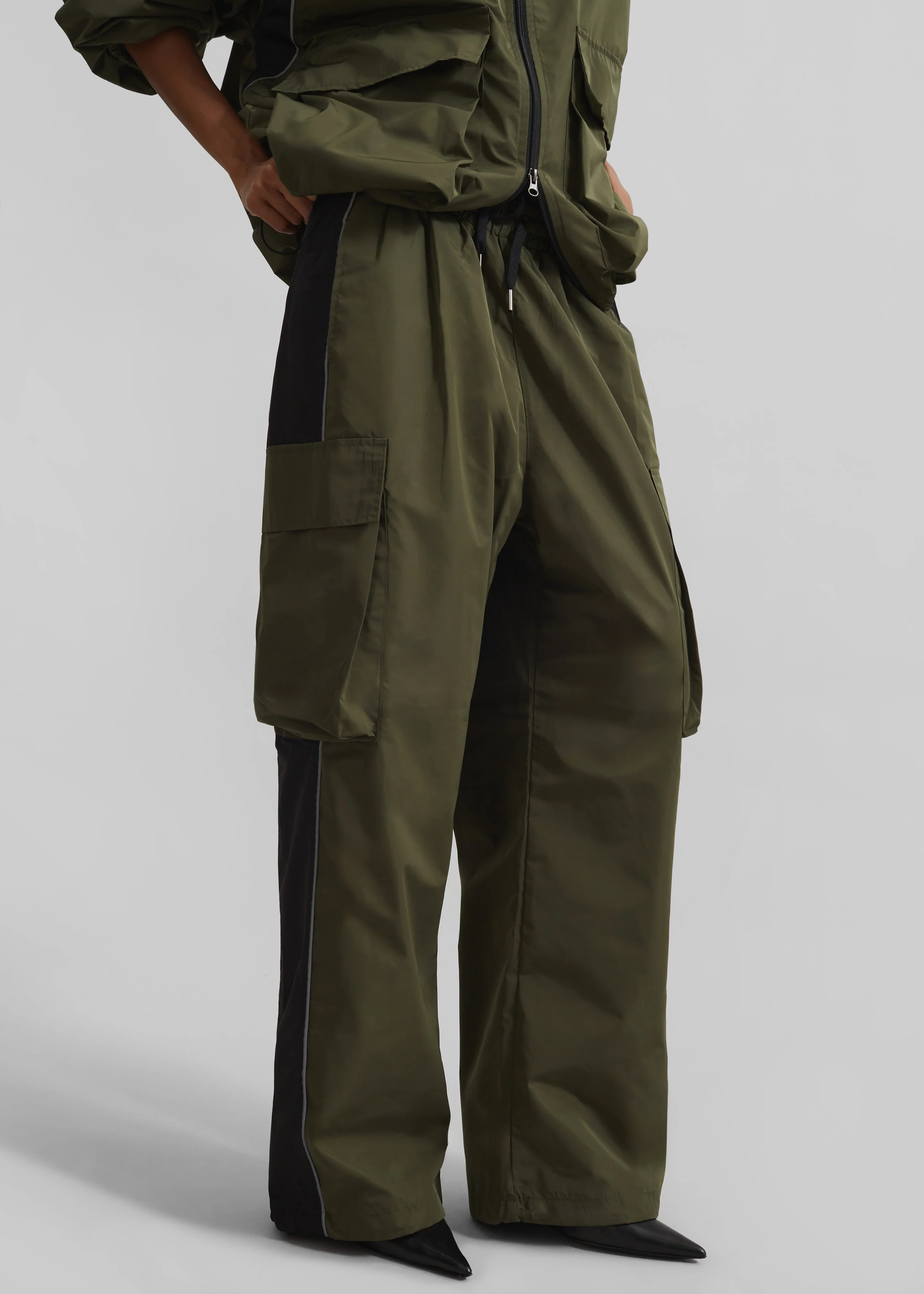 Navan Cargo Pants - Khaki - Image 2