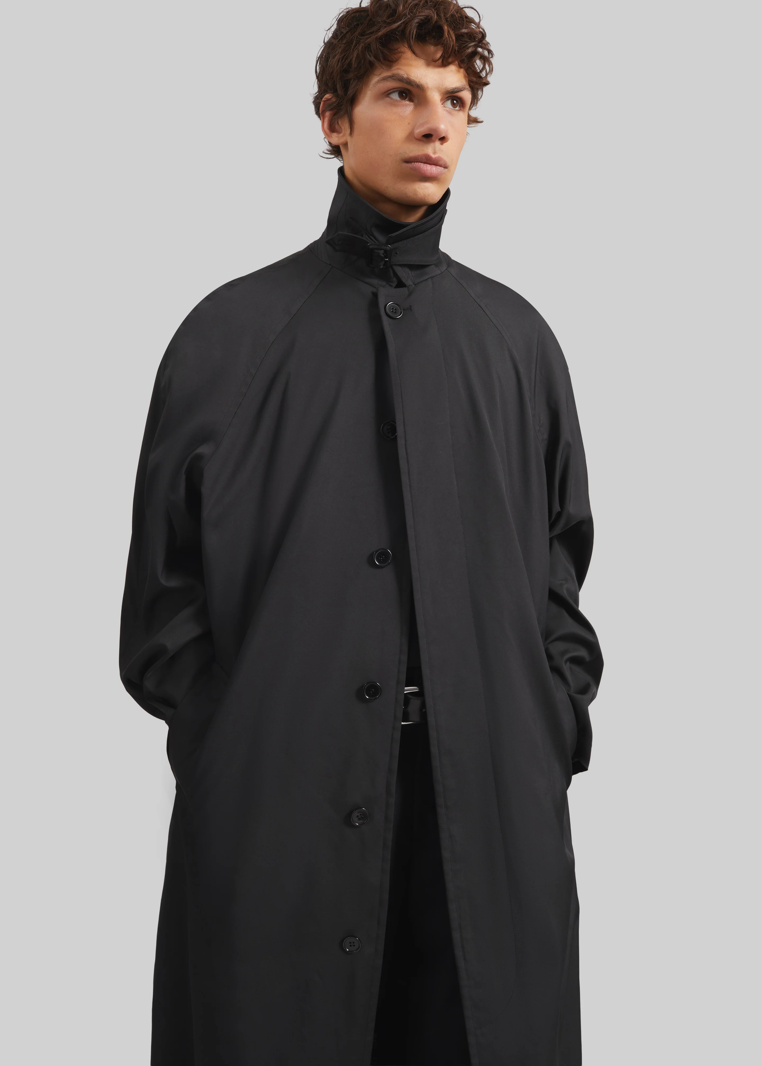 Nils Raglan Sleeve Trench Coat - Black - Image 2
