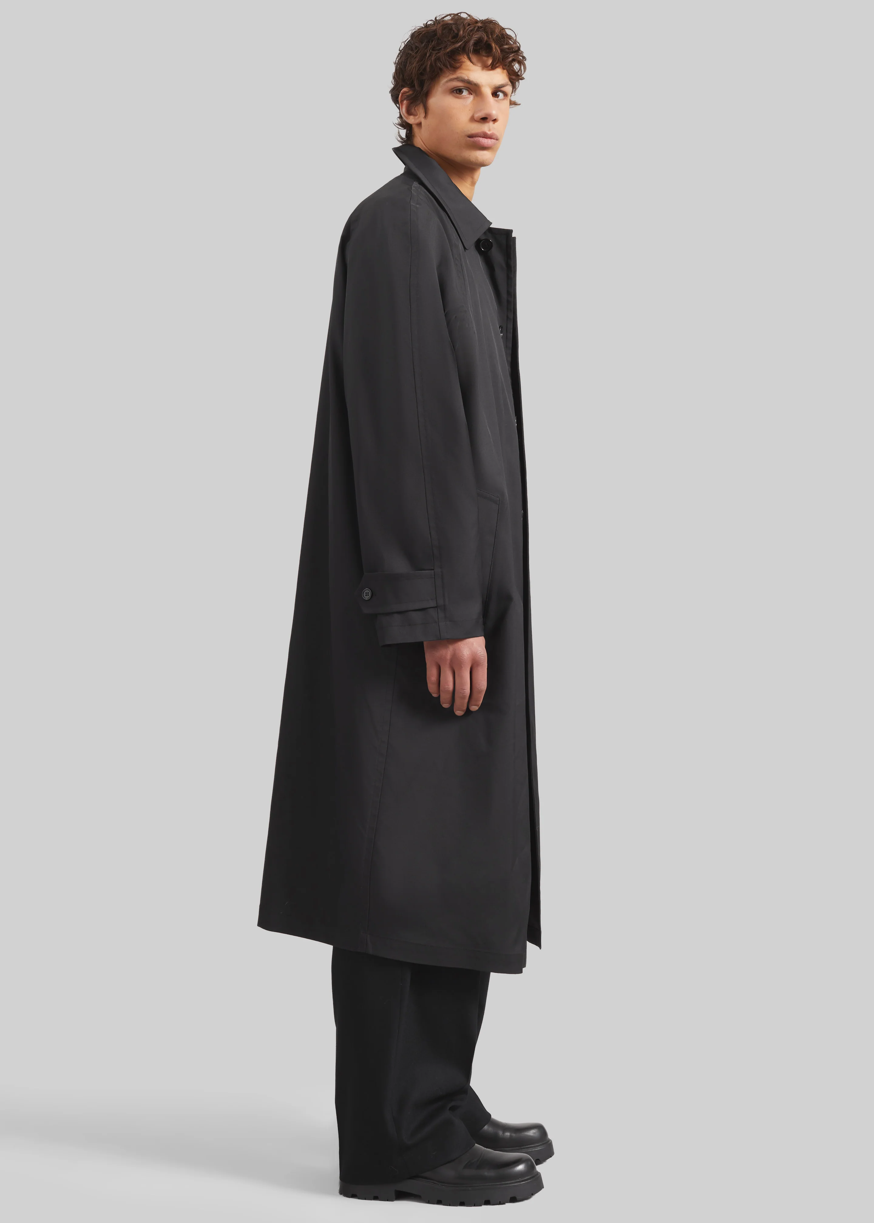 Nils Raglan Sleeve Trench Coat - Black - Image 6