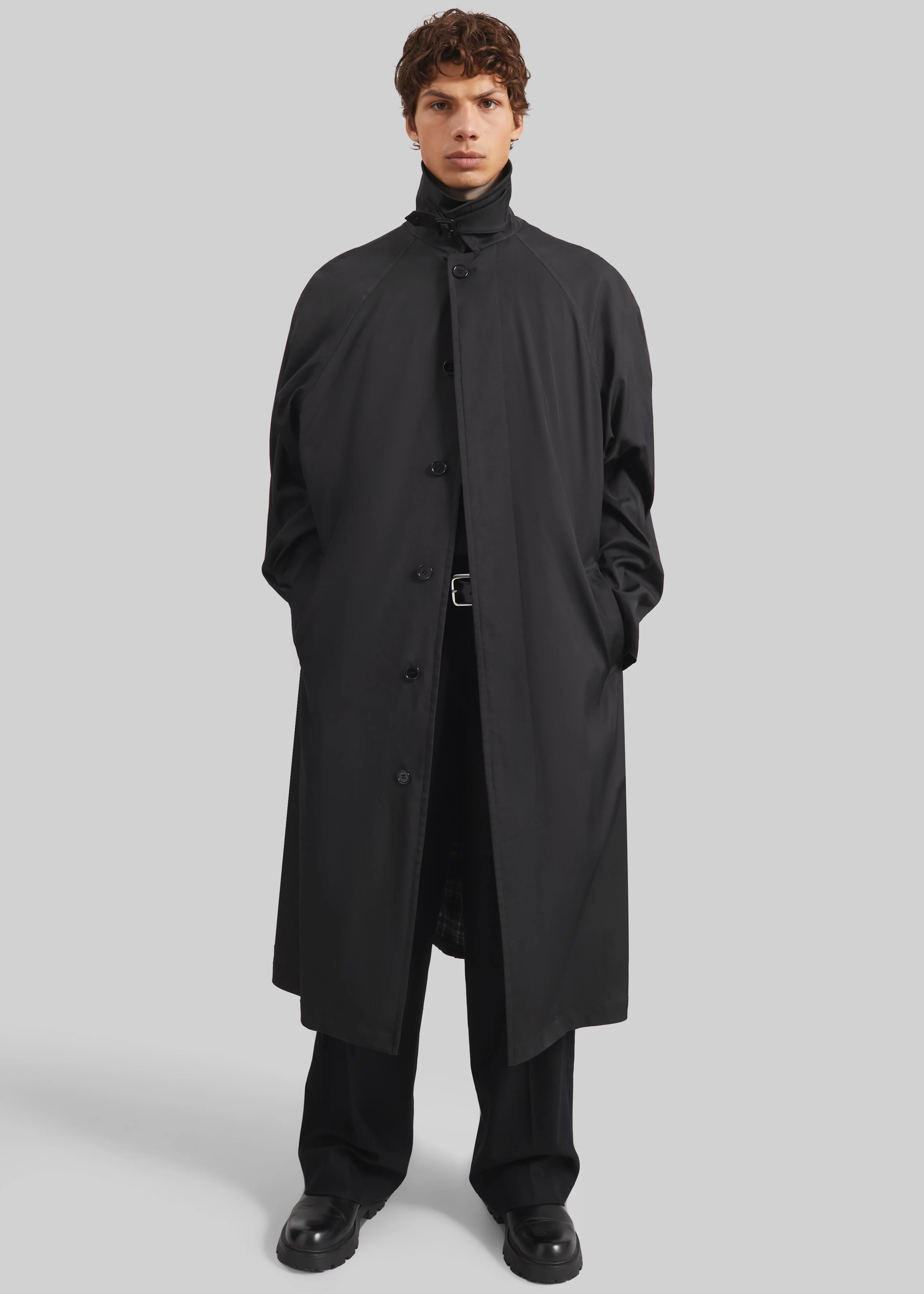 Nils Raglan Sleeve Trench Coat - Black - Image 7