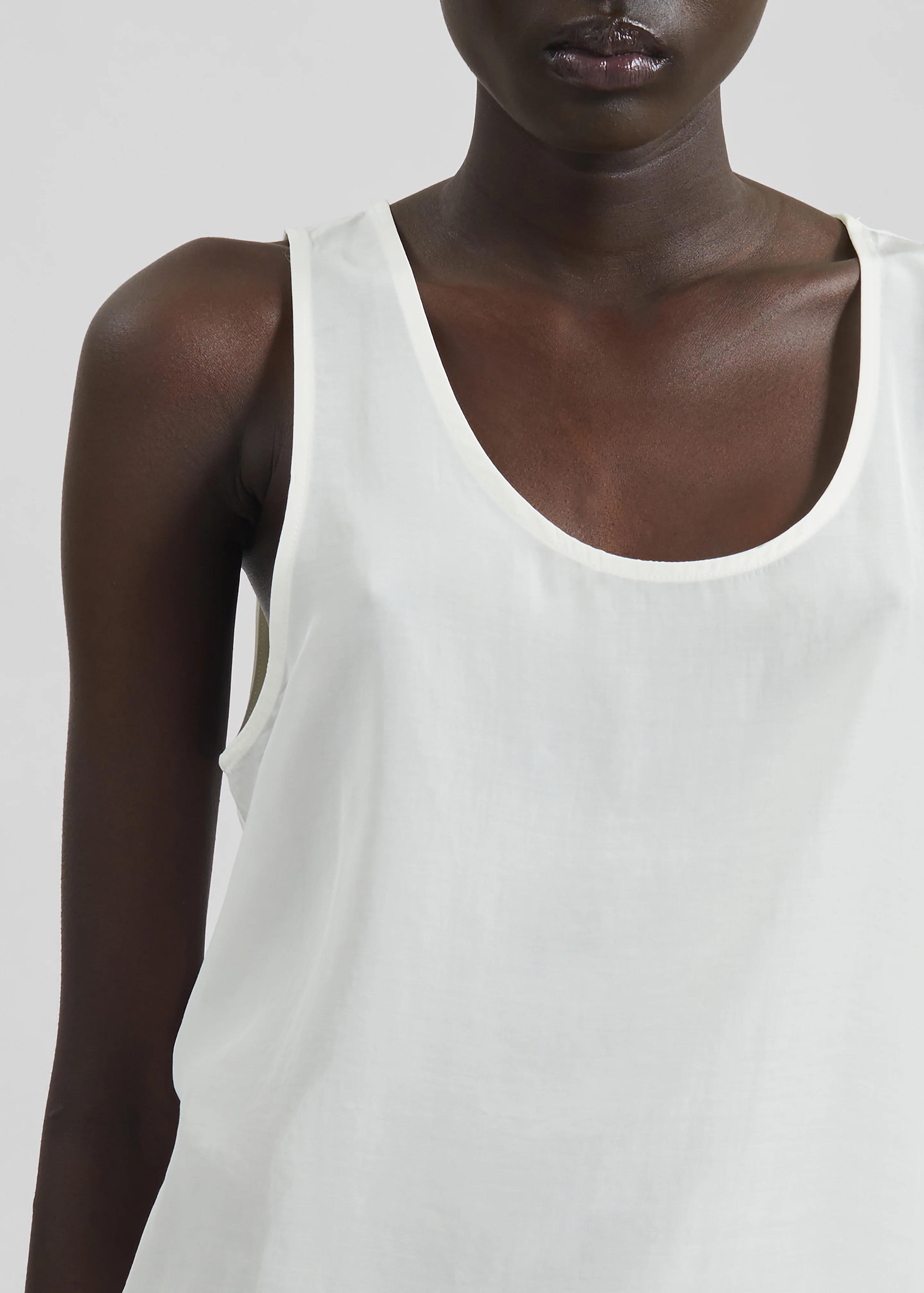 Nivee Lustrous Boxy Tank - Ivory - Image 2