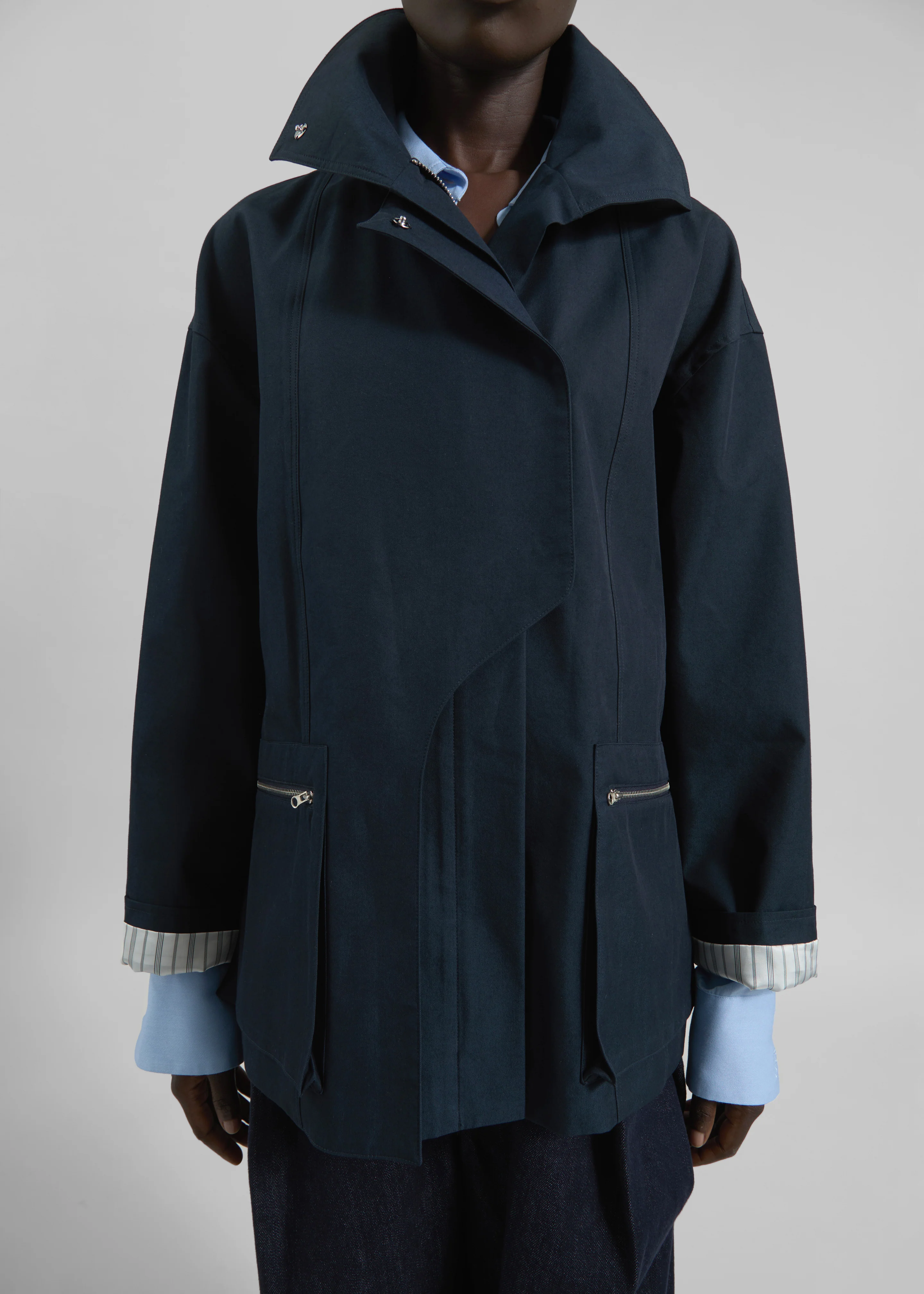 Norris Short Trench - Navy - Image 4