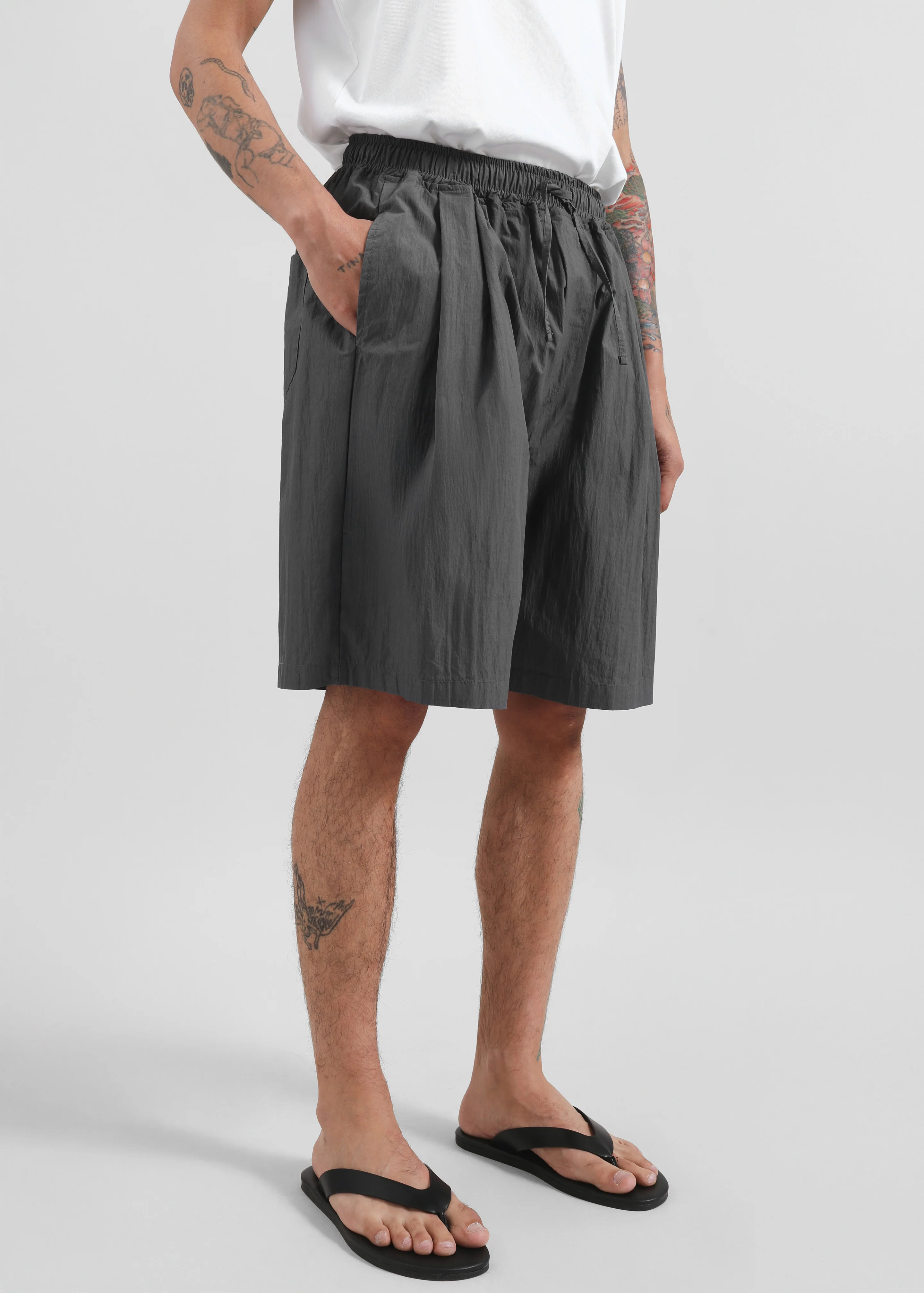 Ohio Crinkled Poplin Shorts - Slate Grey - Image 5