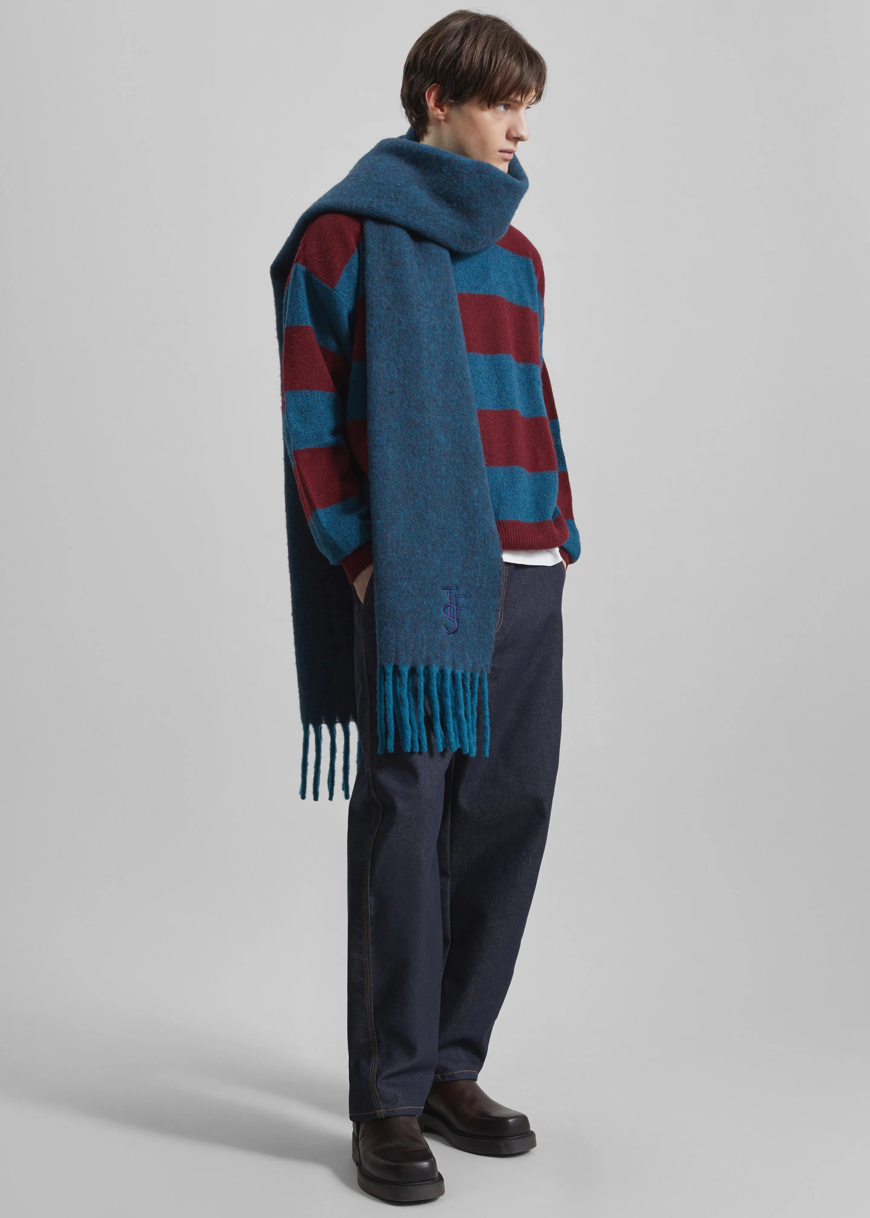 Olari Alpaca Blend Scarf - Navy Melange - Image 9