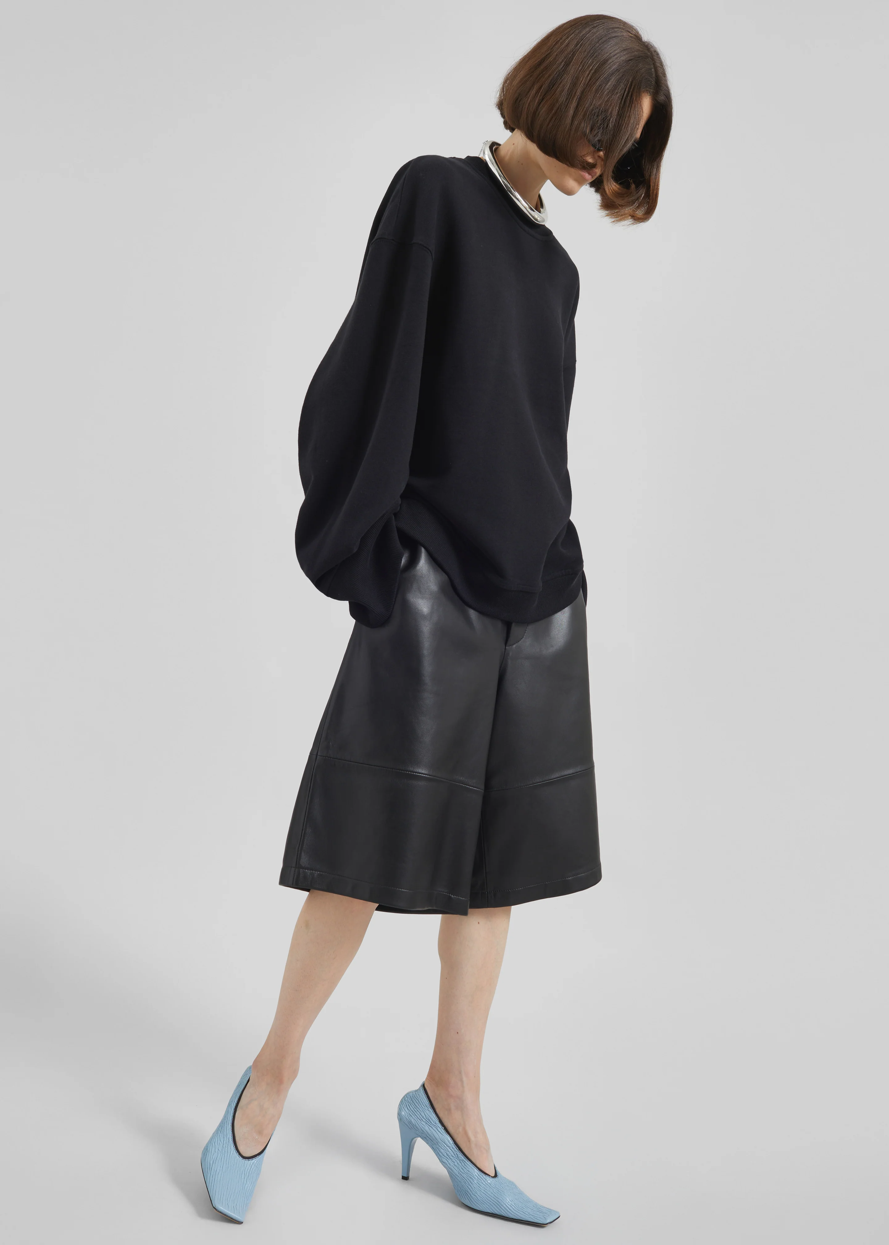 Olivia Leather Bermuda Shorts - Black - Image 8