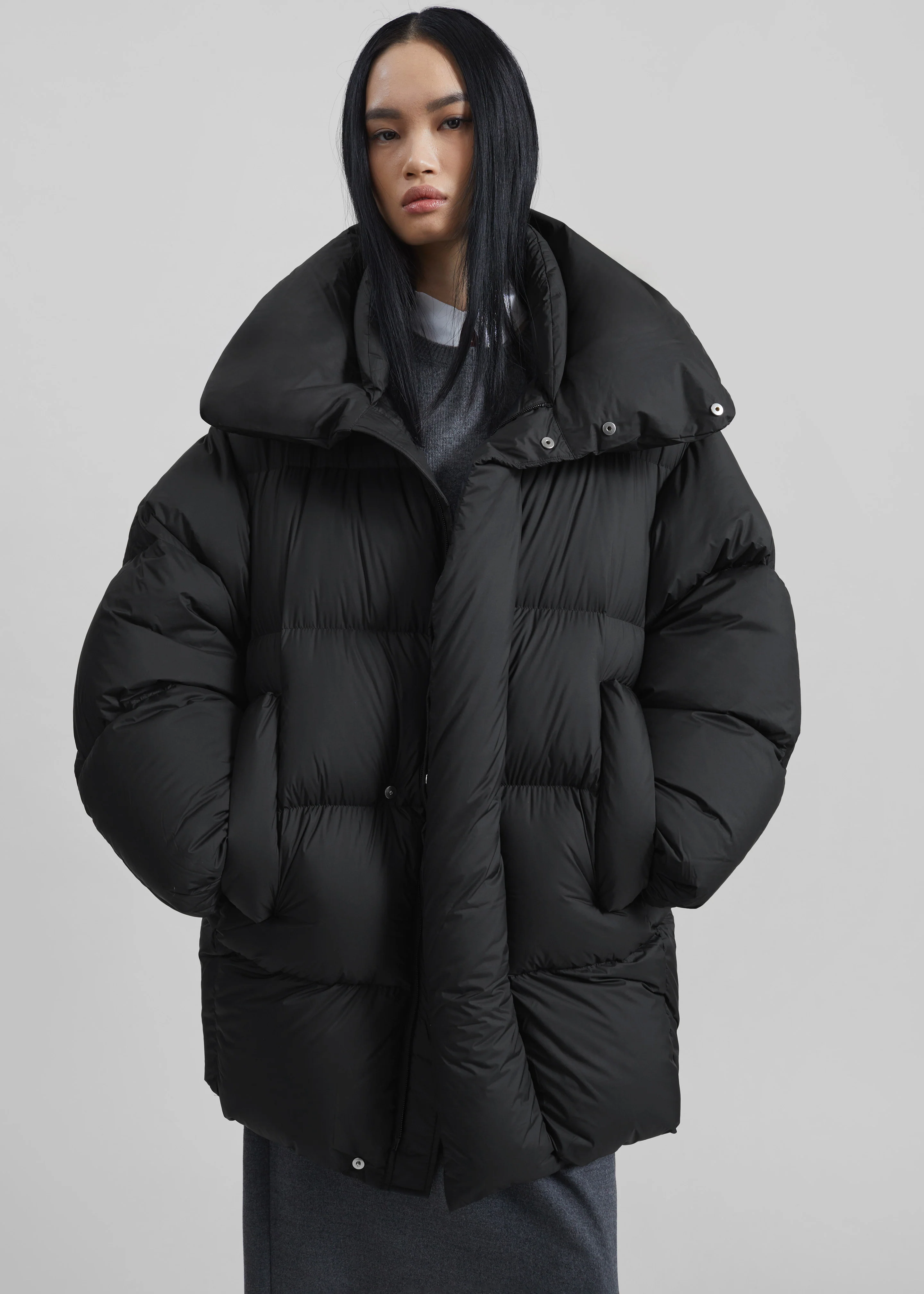 Ortler Puffer Jacket - Black - Image 4