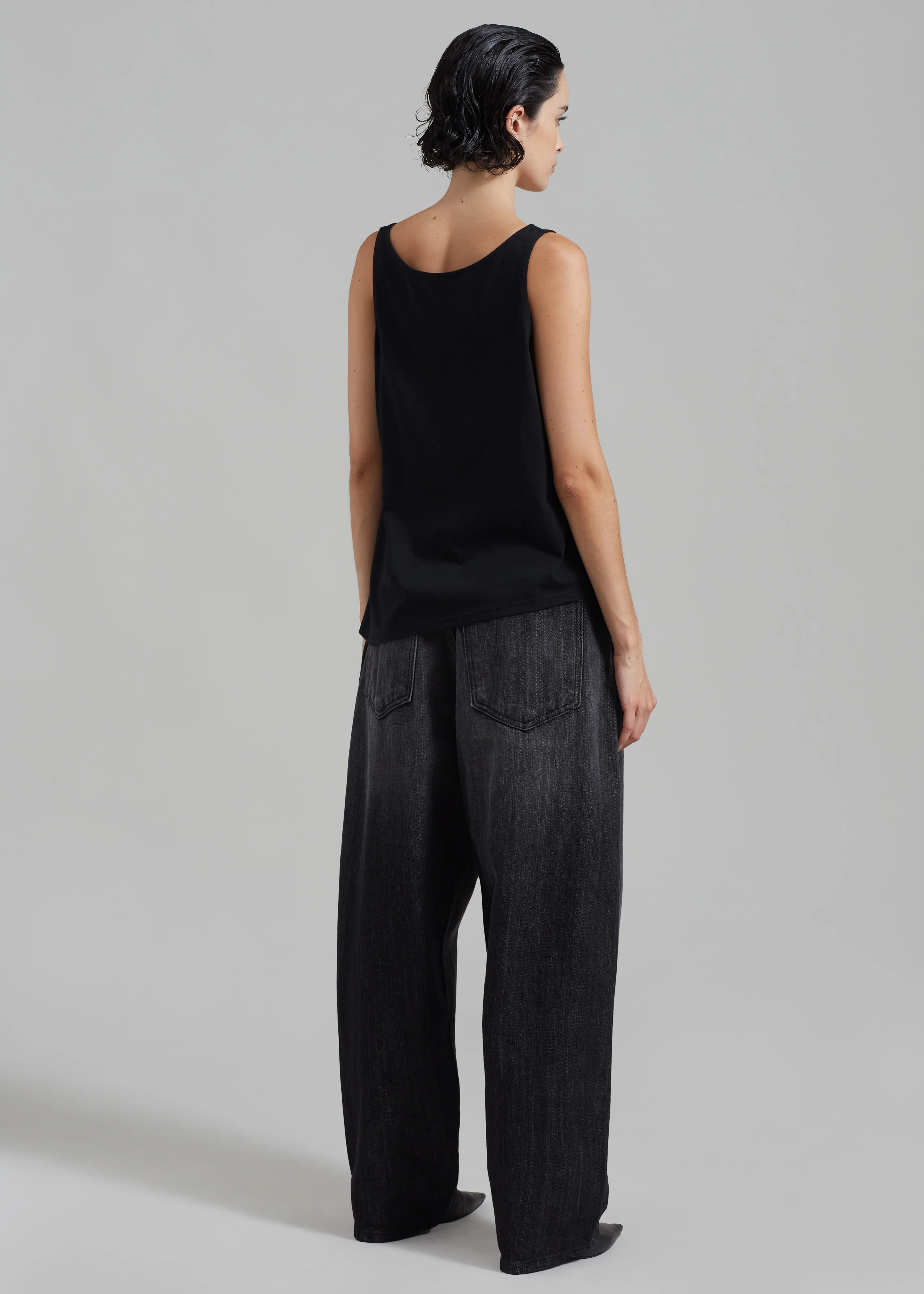 Penelope Tank Top - Black - Image 12