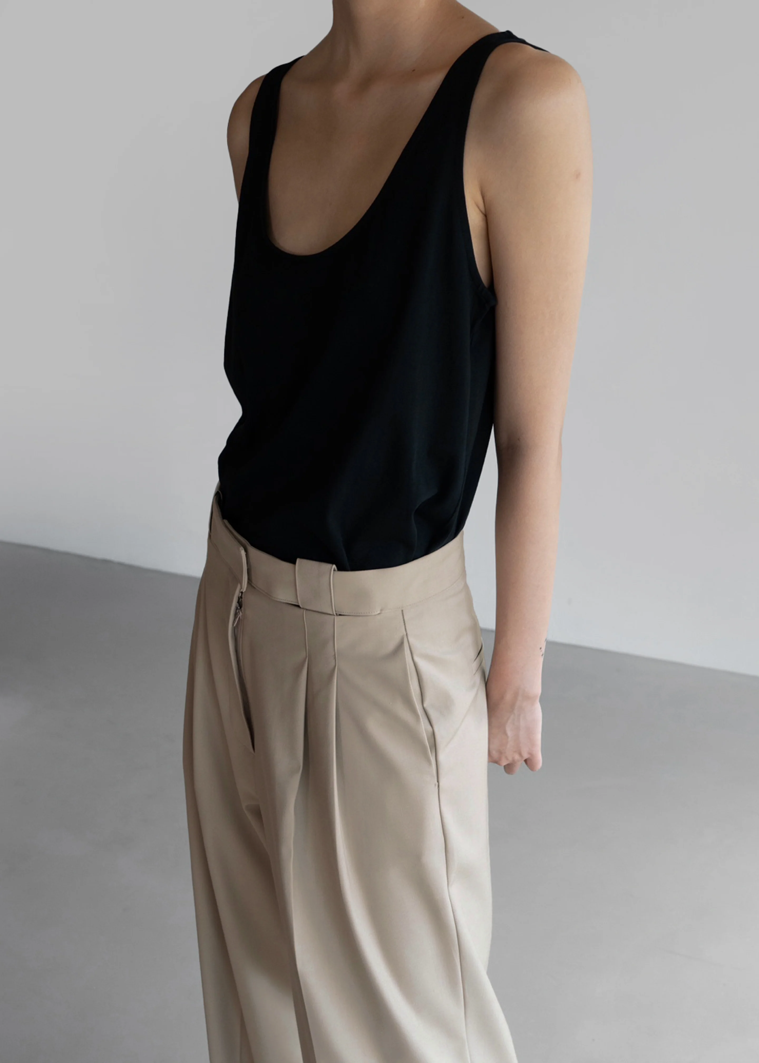 Penelope Tank Top - Black - Image 4