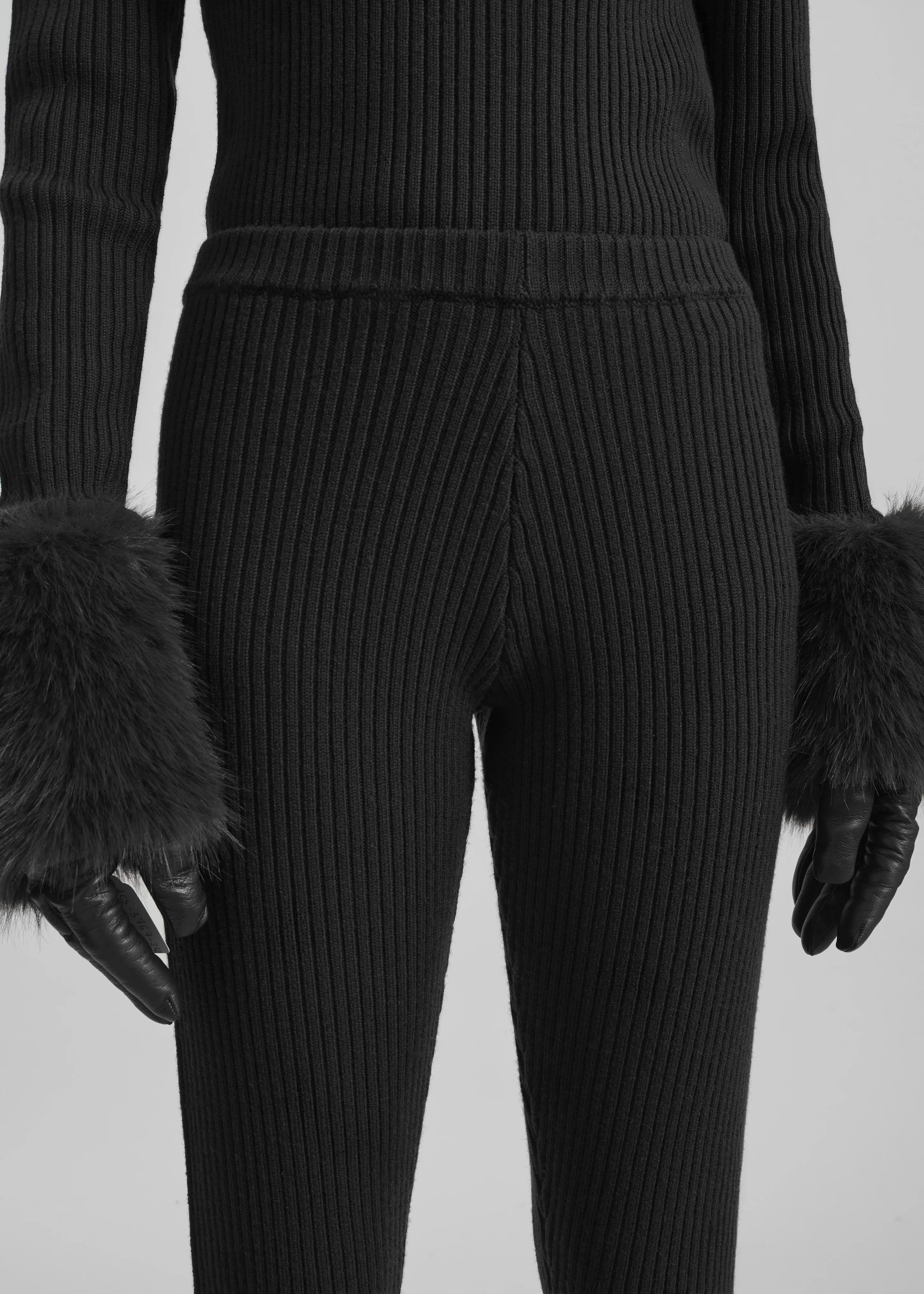 Piuma Knit Stirrup Leggings - Black - Image 7