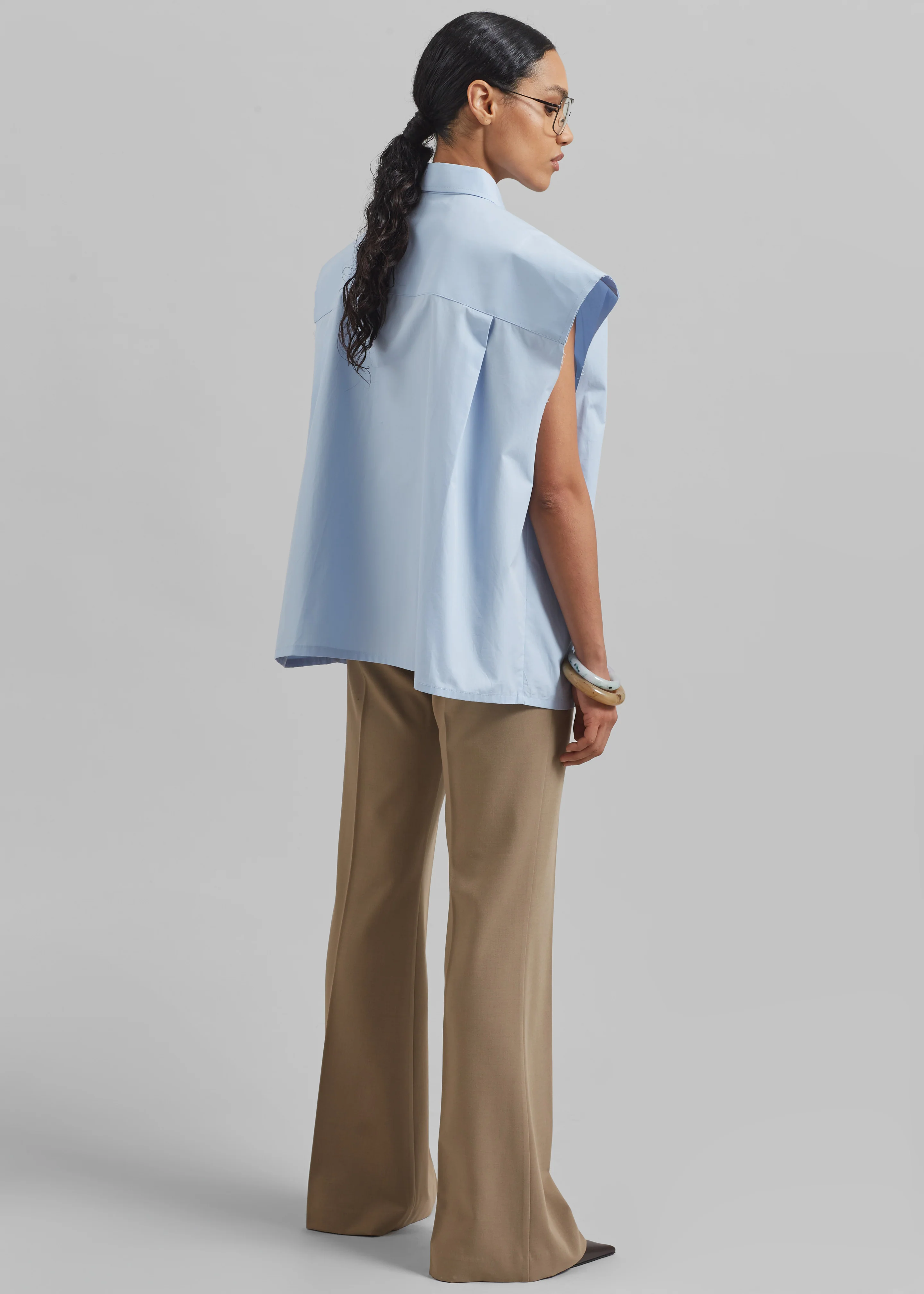 Quenin Sleeveless Button Down Shirt - Light Blue - Image 7