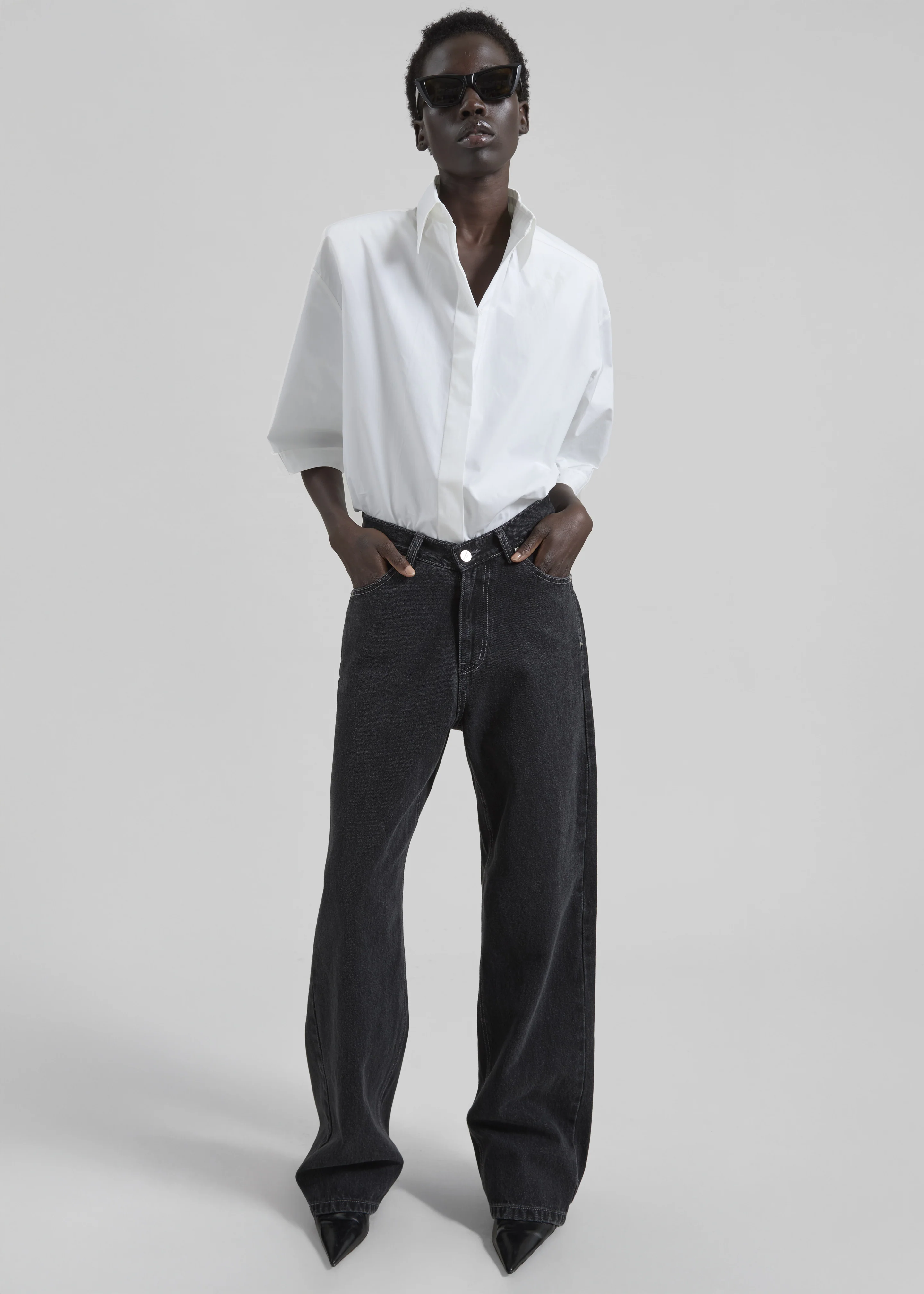 Raven Low Rise Jeans - Black Wash - Image 2